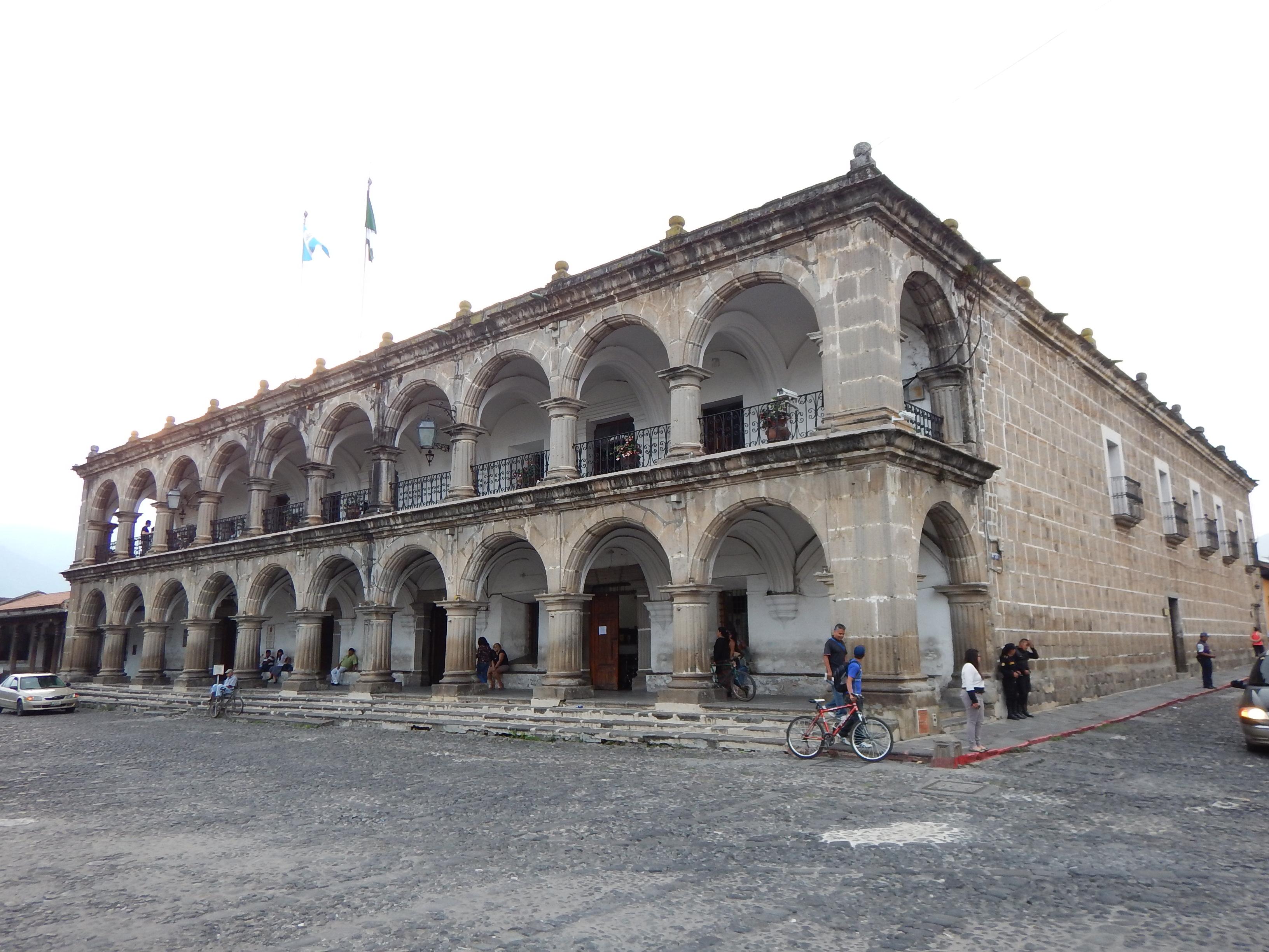 Palacio Municipal de Antigua (Palacio del Ayuntamiento), por Rafael Blando