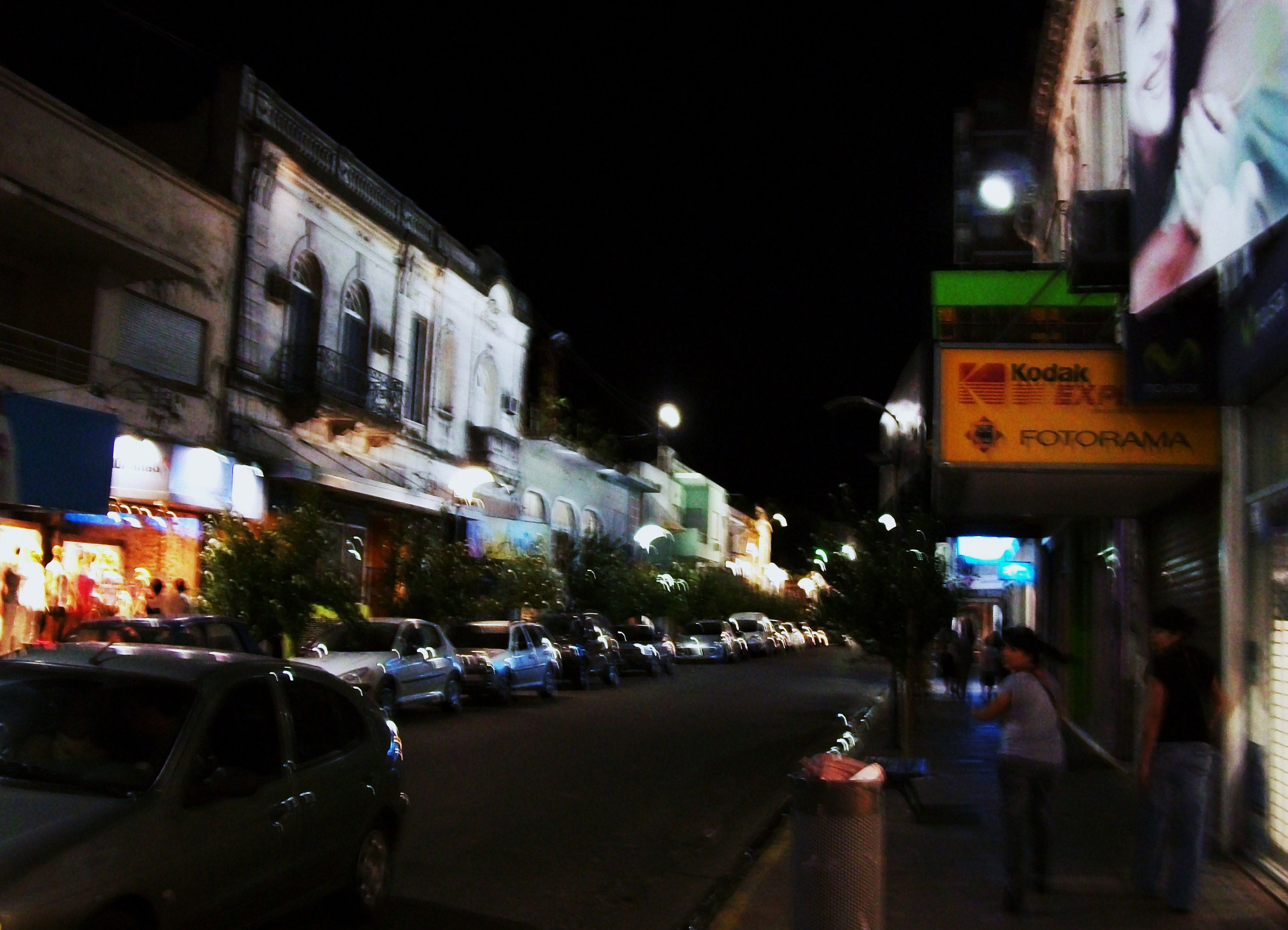 Peatonal San Nicolás de noche, por MELITHA  BLASCO
