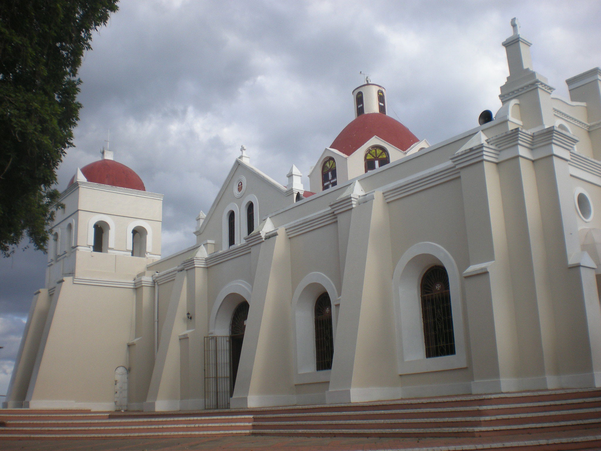 Danto cerro, por Anelfis