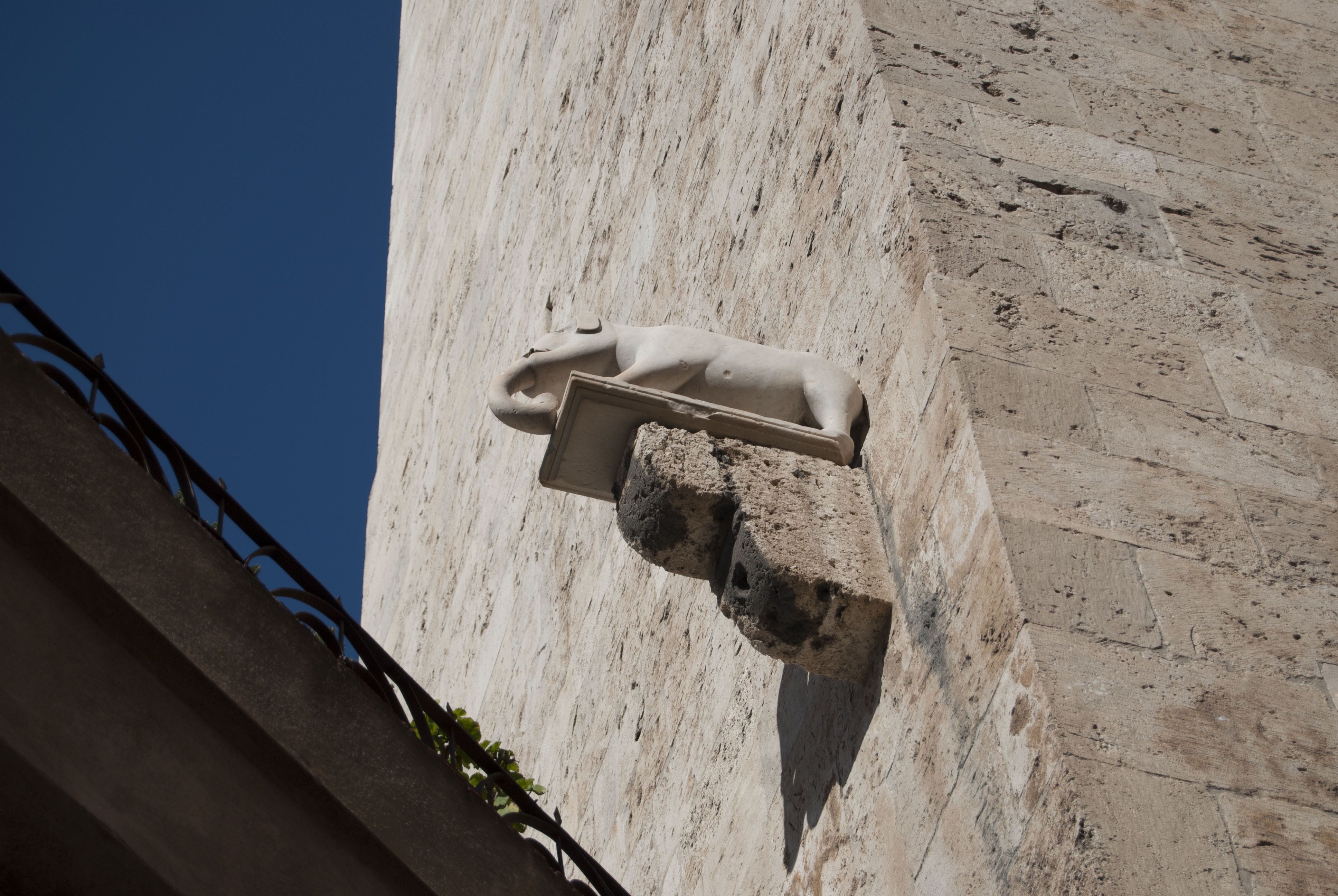 Monumentos Históricos en Cagliari que deslumbran con su legado