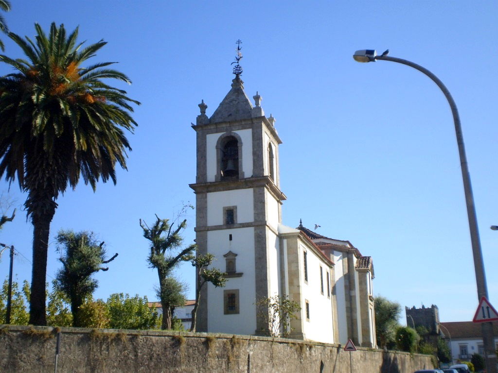 Igreja de São Tiago da Cividade y Capela de São Sebastião, por Lala