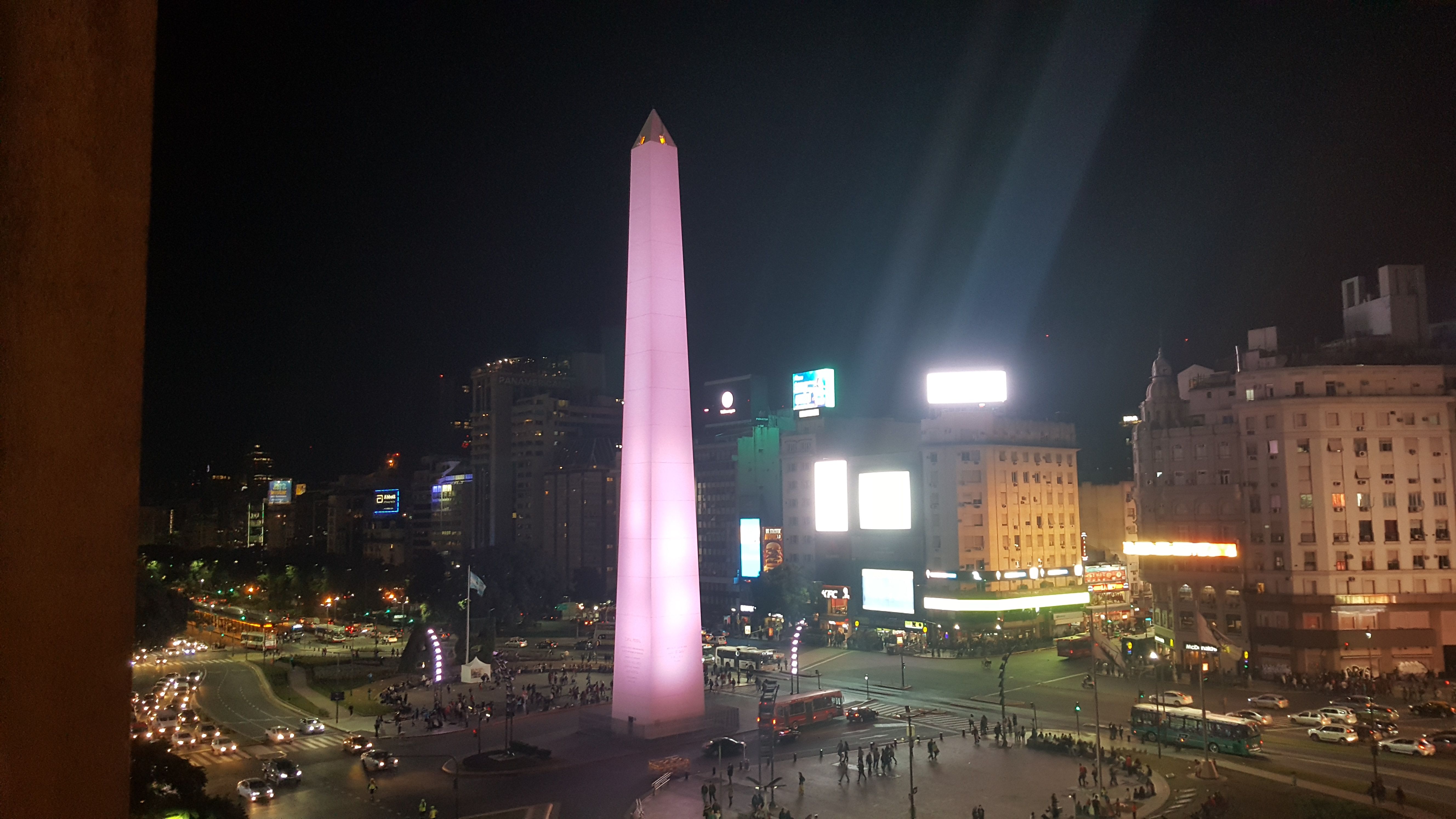 Avenida 9 de julio, por Vivi Tapia
