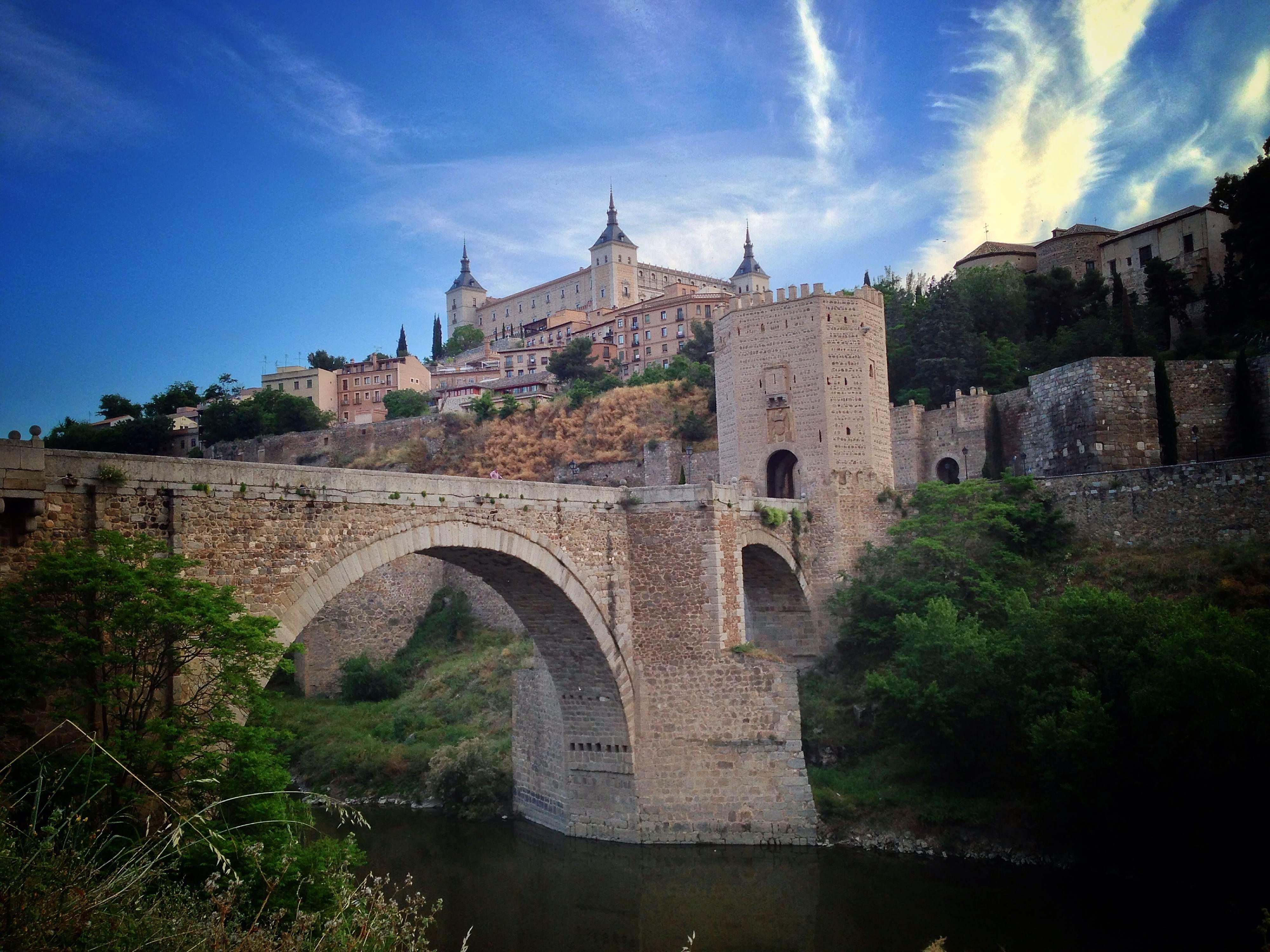 Puente de Alcántara, por Raúl ❤ Inma
