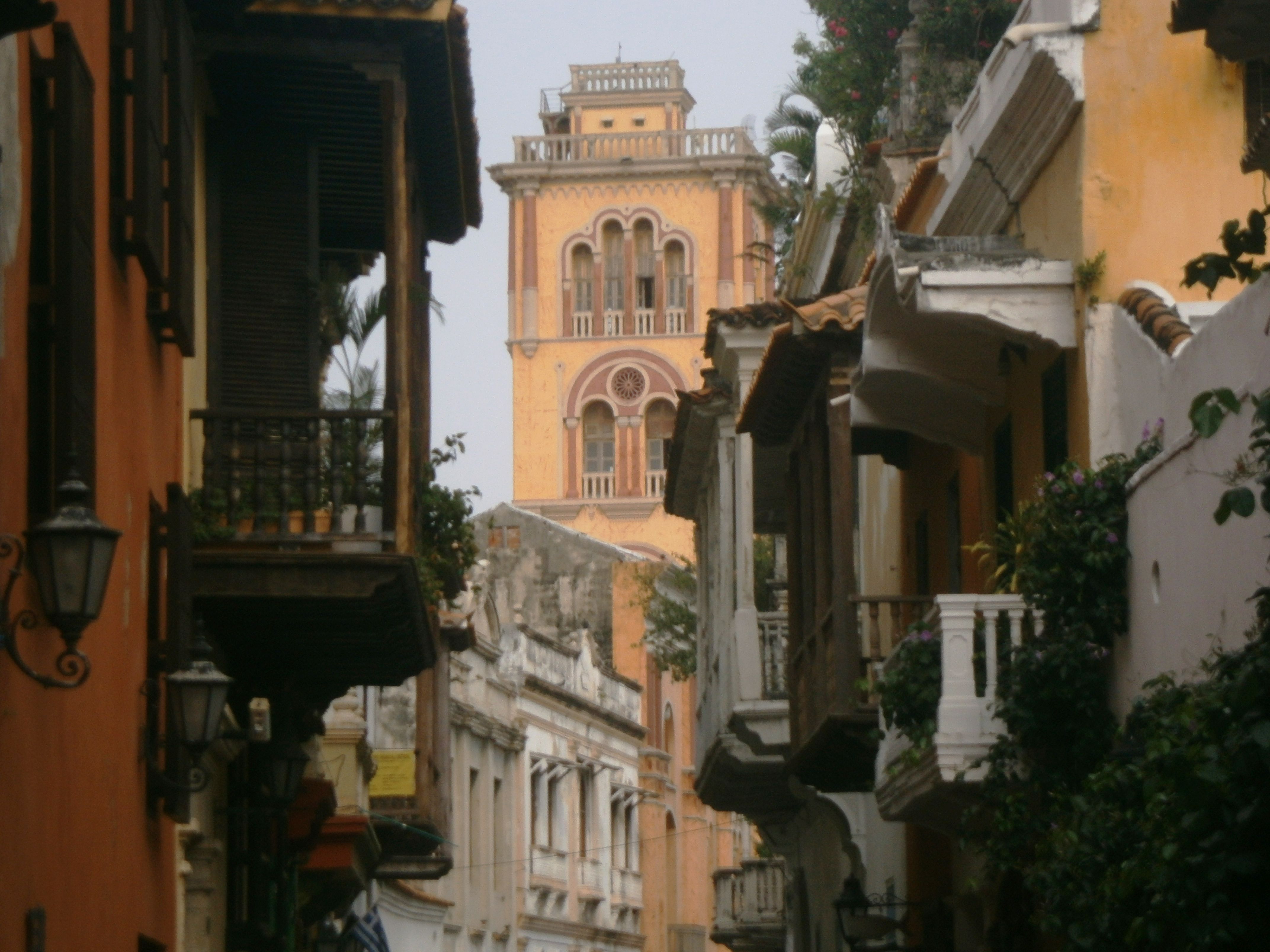 Calles en Bolívar que cuentan historias y encantan al visitante