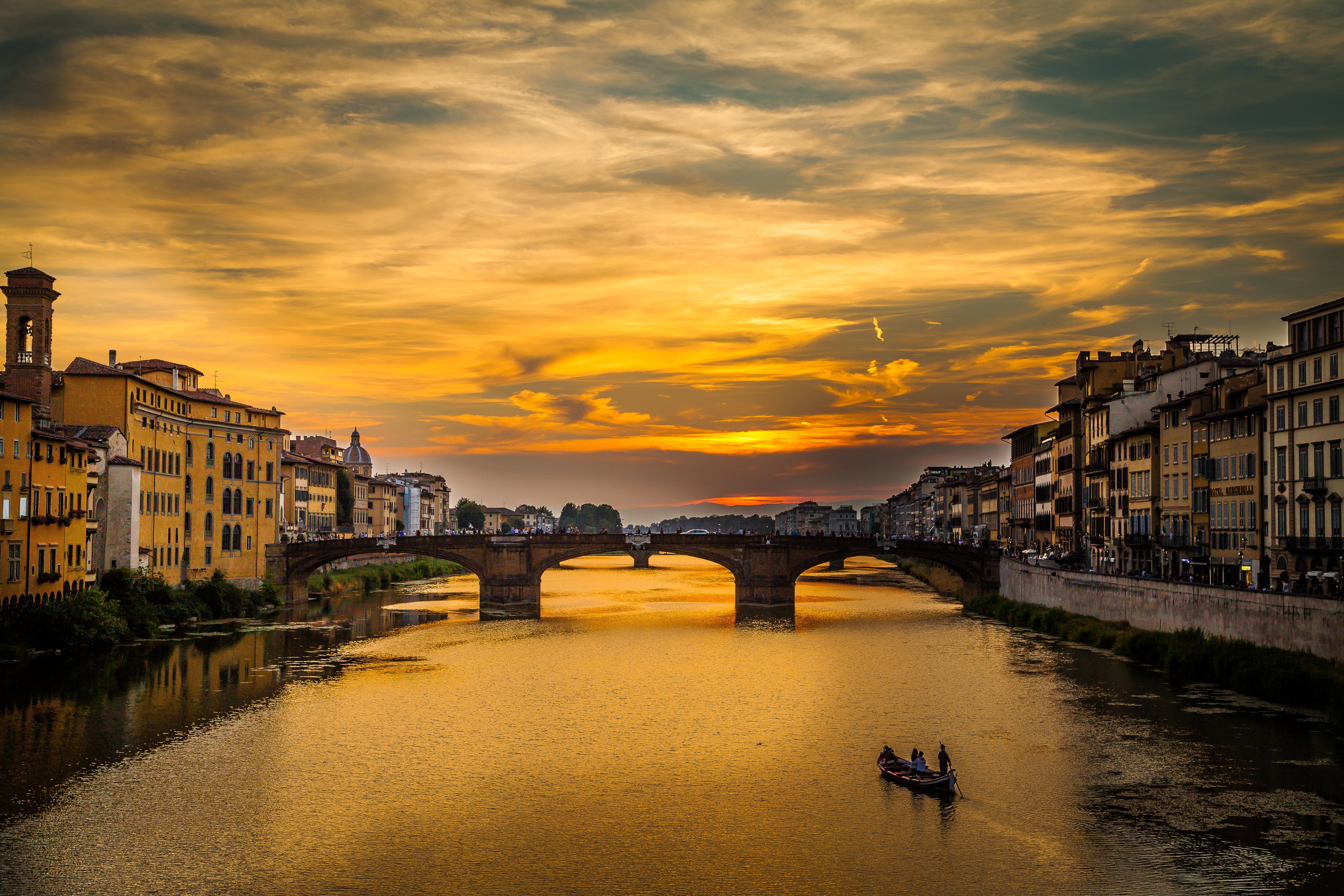 Atardecer en Ponte Vecchio, por Gloria Blasco.