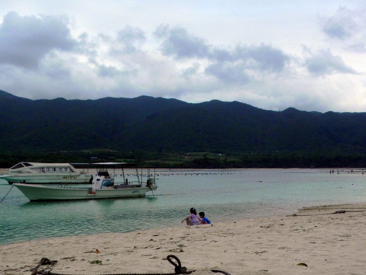 Kabira bay, por patrick