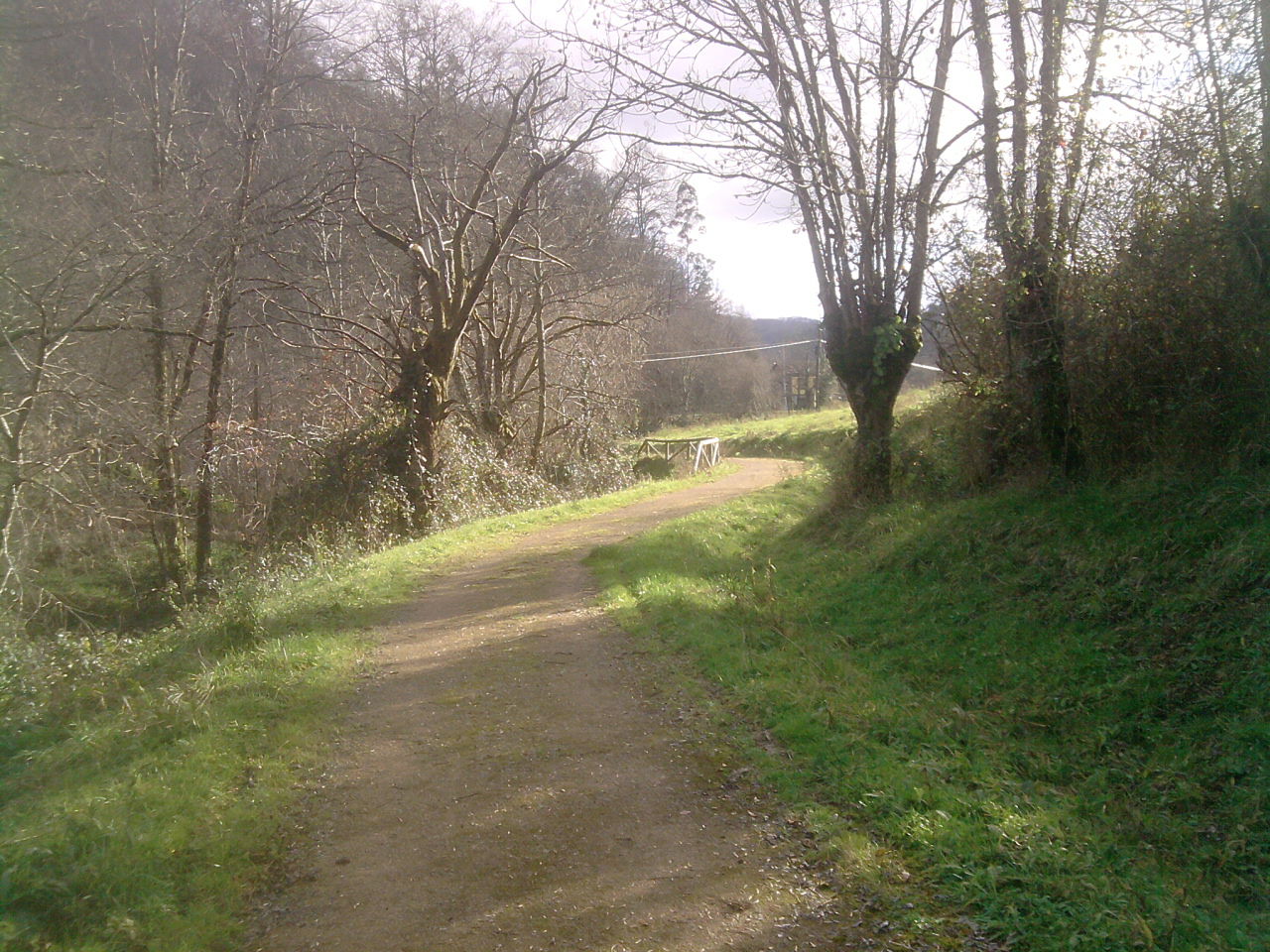 Senda fluvial río Viacaba, por Comarca de la Sidra