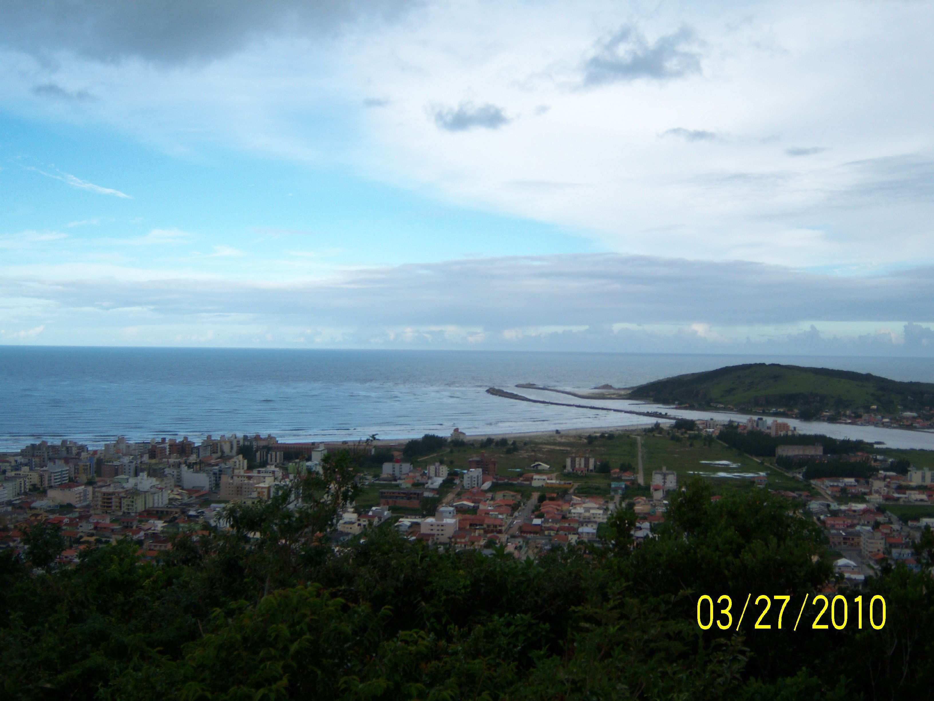 Laguna Brasil Morro da Gloria, por Angeles Aleman