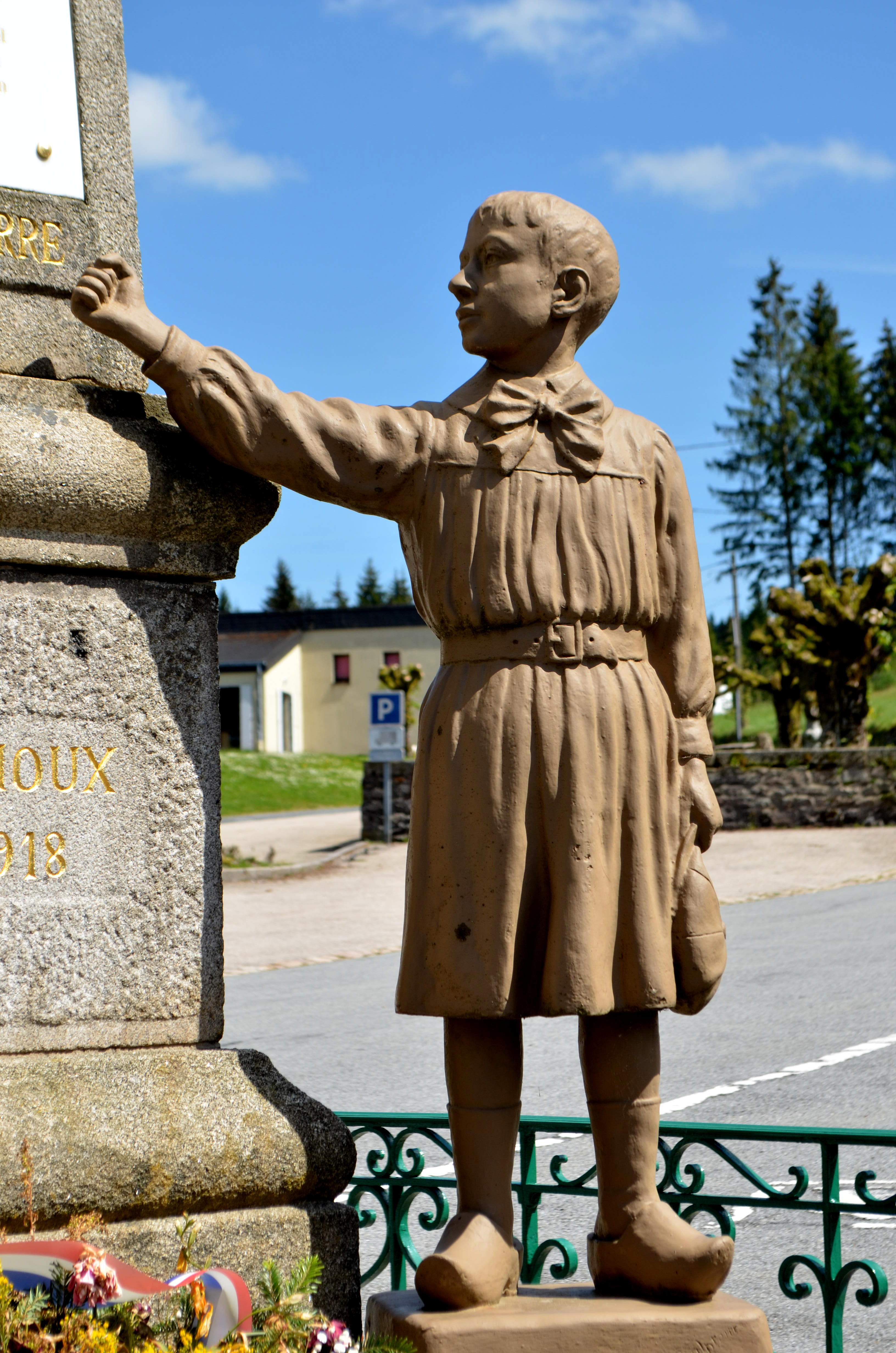 Monument aux morts de Gentioux, por Eloïse 