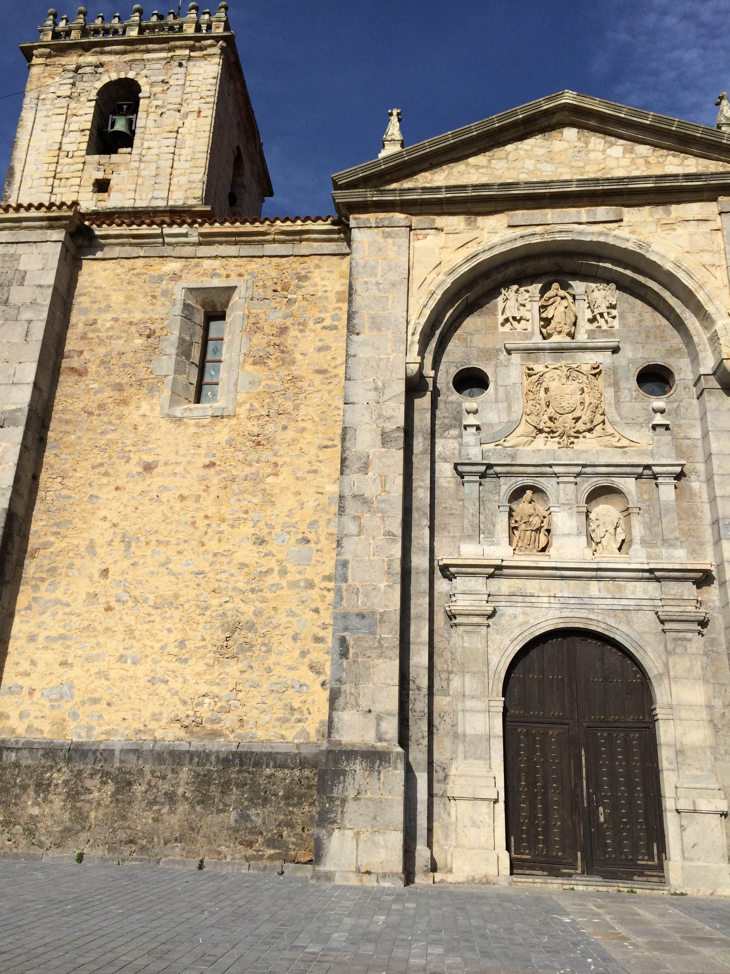 Iglesia De San Julián Y De Santa Basilisa, por María Salazar