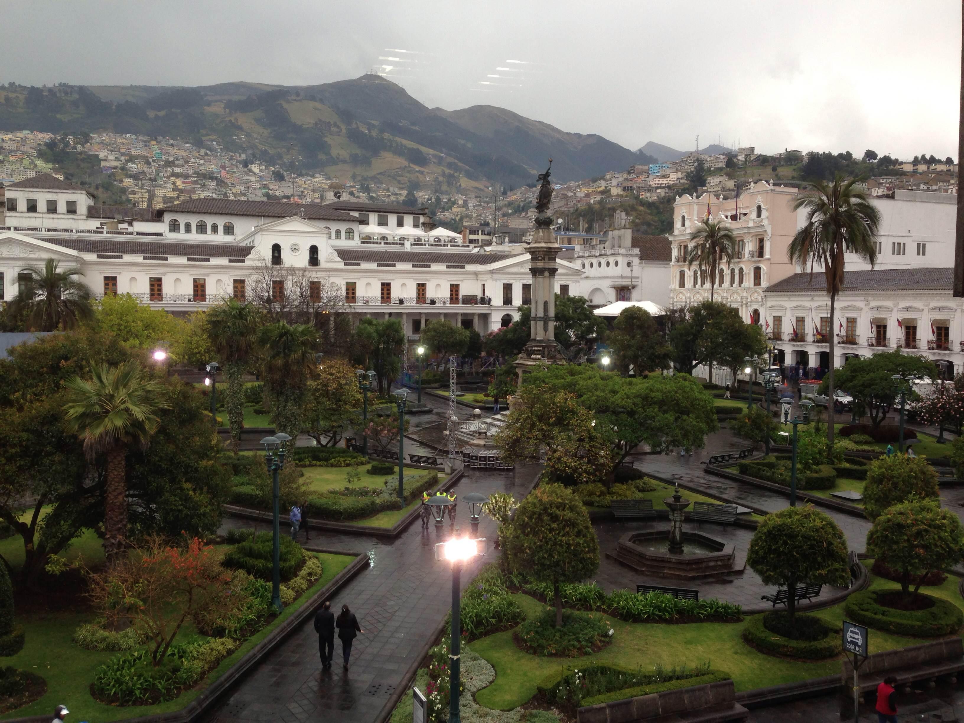 Plaza Grande, por Patricio Gaybor