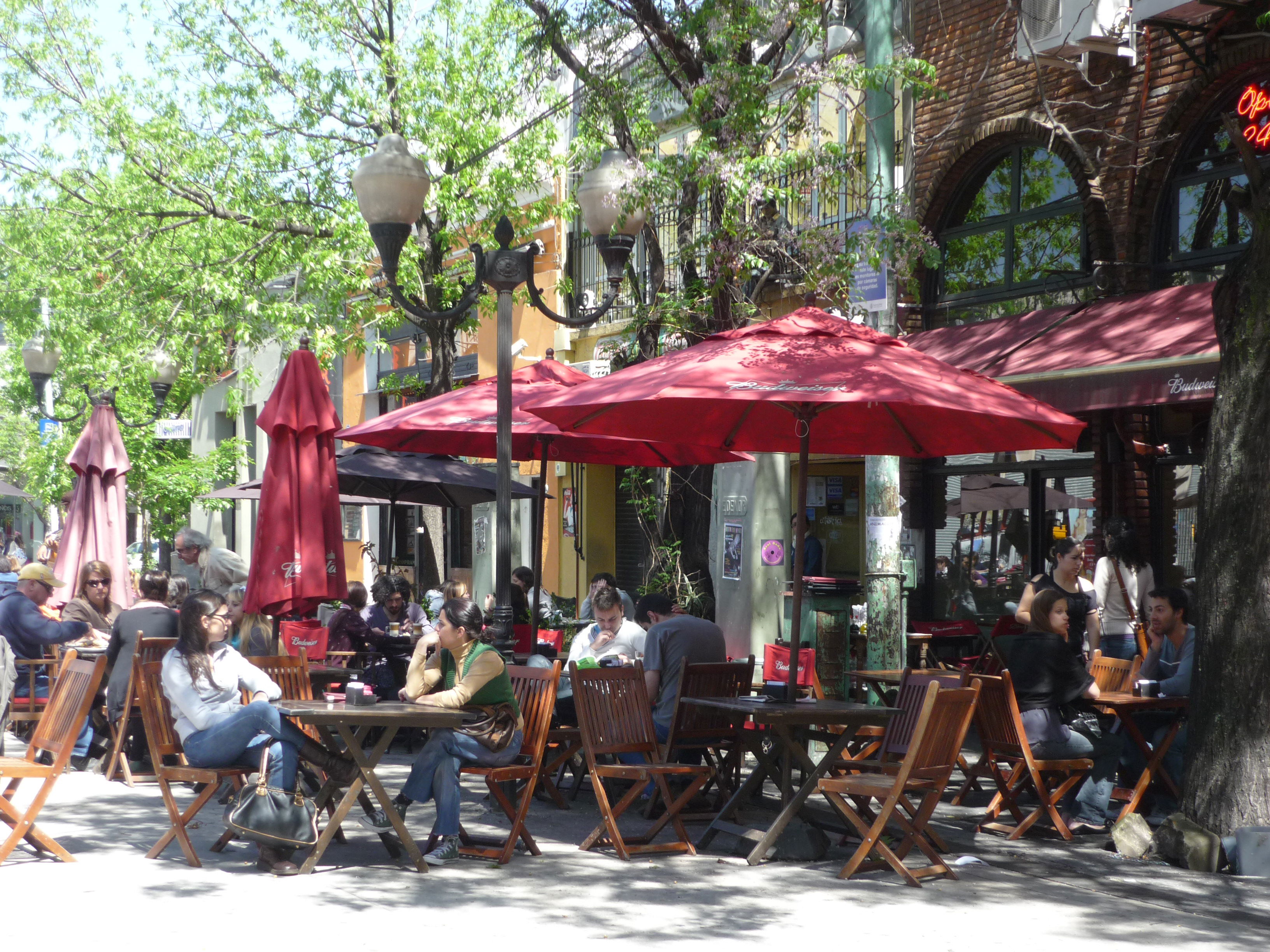 Plaza Julio Cortazar, por martin susel
