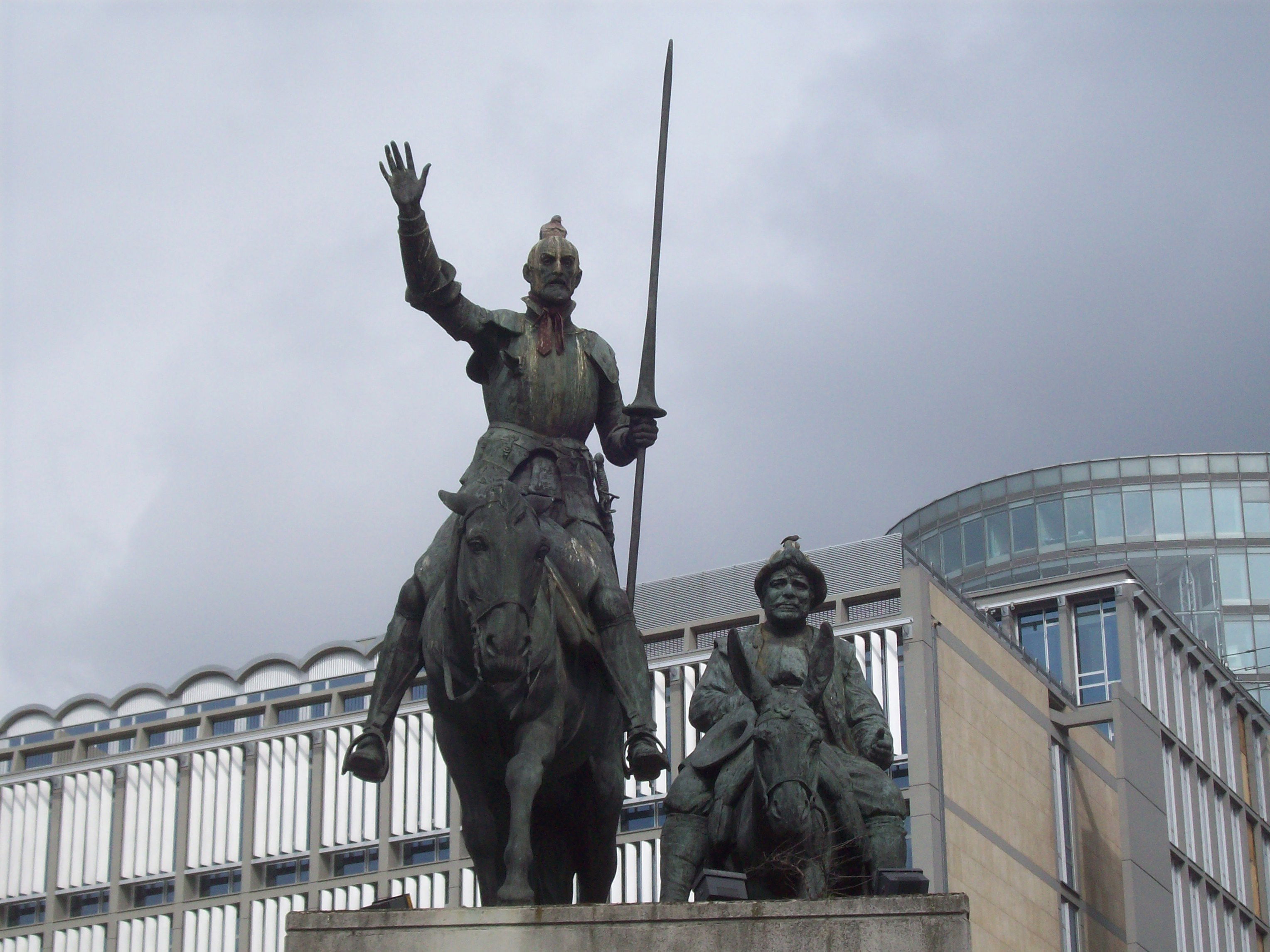 Estatua del Quijote, por Ciro
