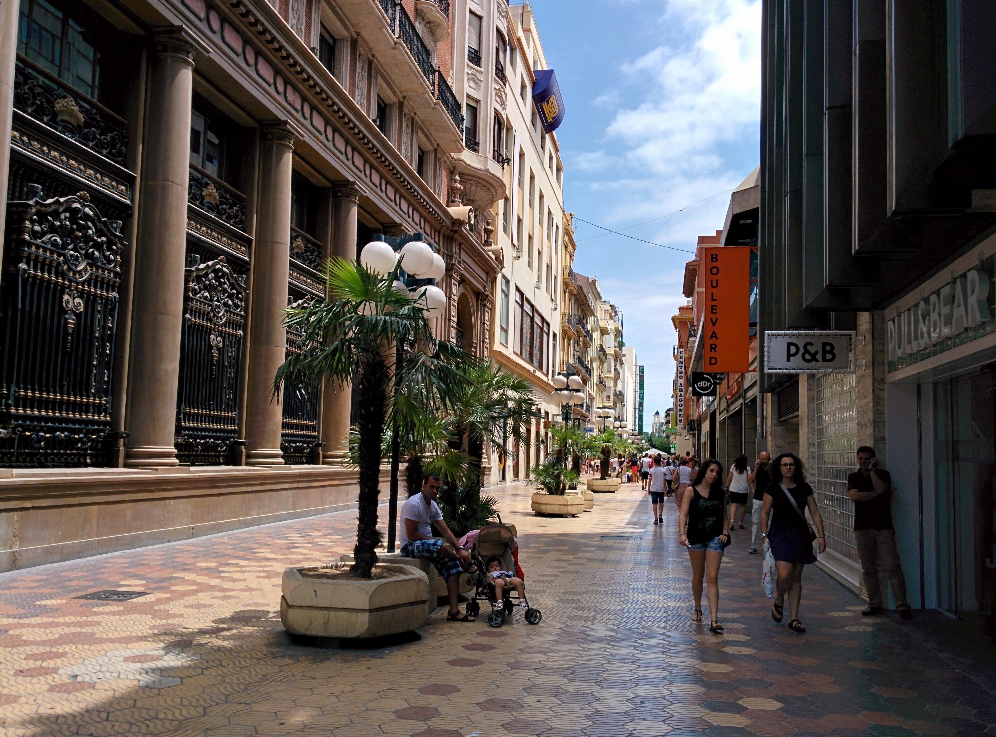 Calle de Don Juan Austria en Valencia: y 3 fotos