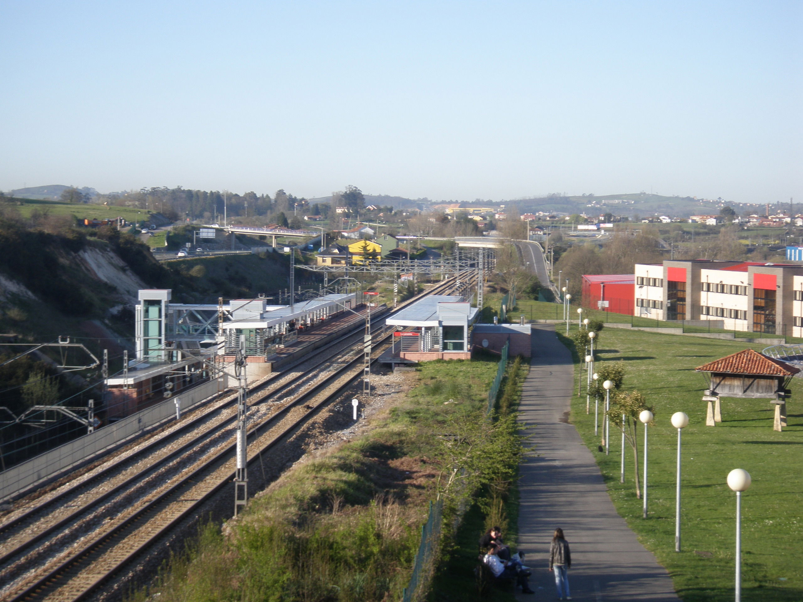 Estación de La Corredoria, por Enma