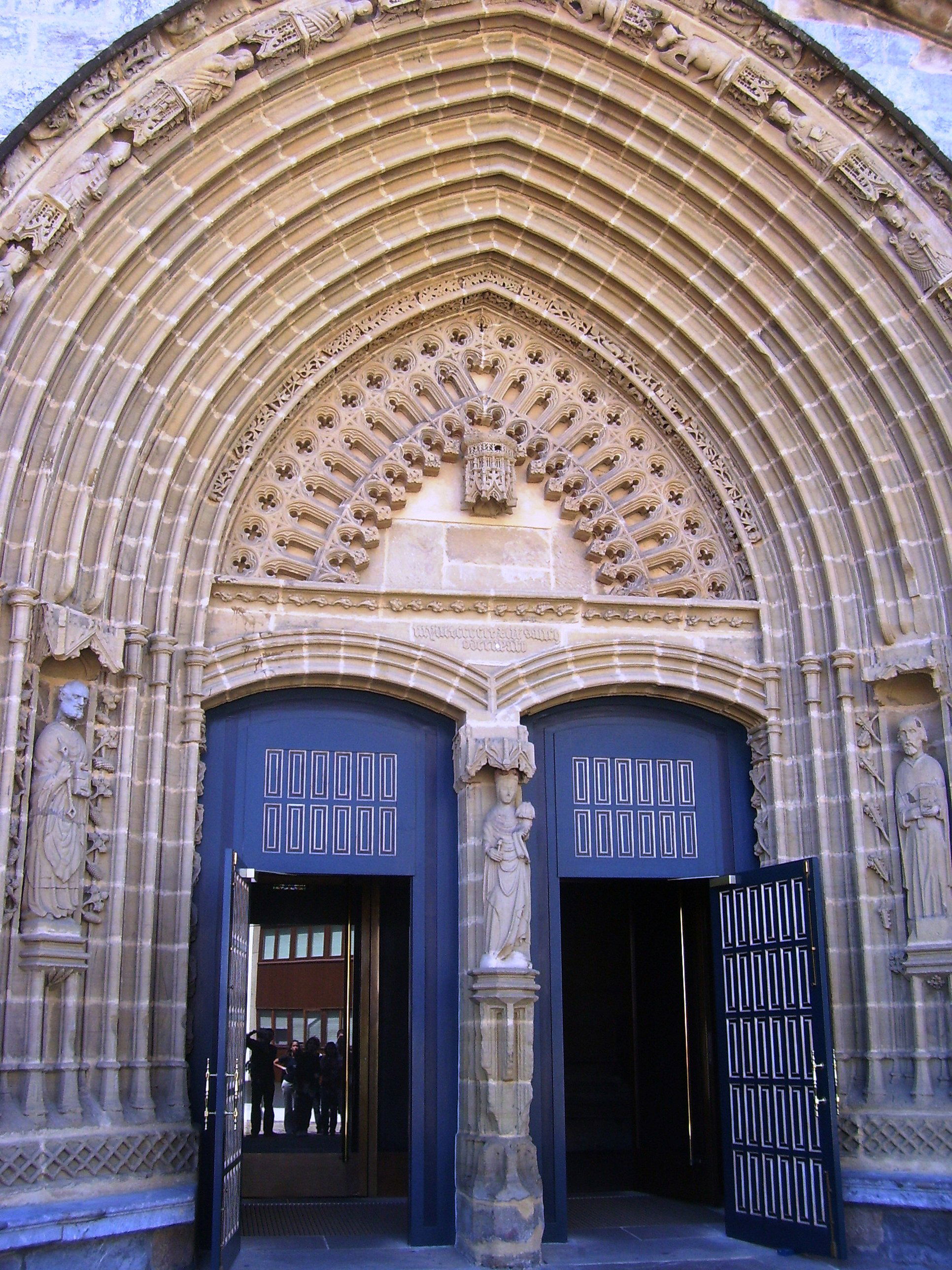 Iglesia de Santa María en Guernica, por MELITHA  BLASCO