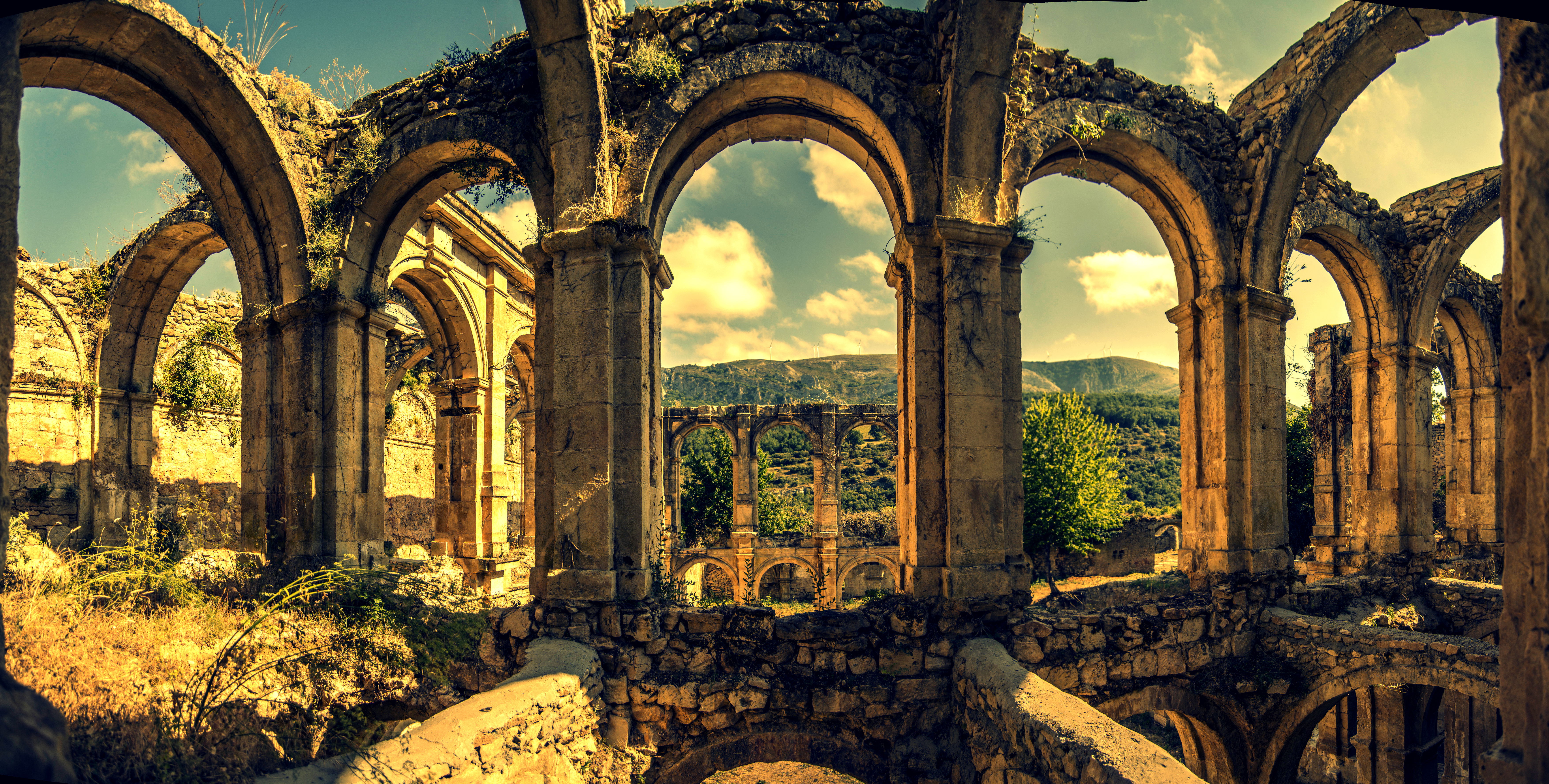 Iglesias en Burgos: un recorrido por el patrimonio espiritual y cultural