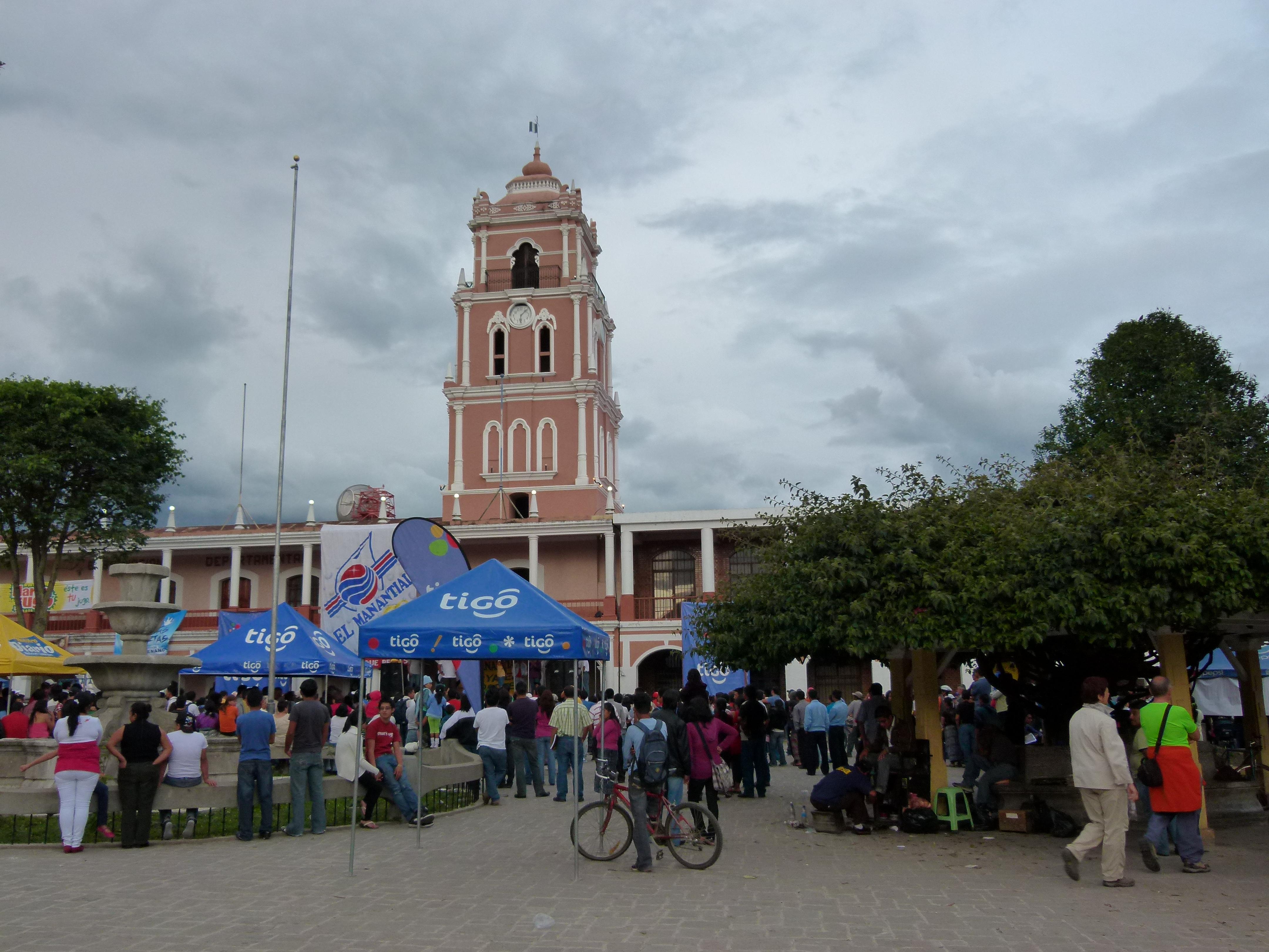 Parque Central Huehuetenango, por E.Sonia Requejo Salces