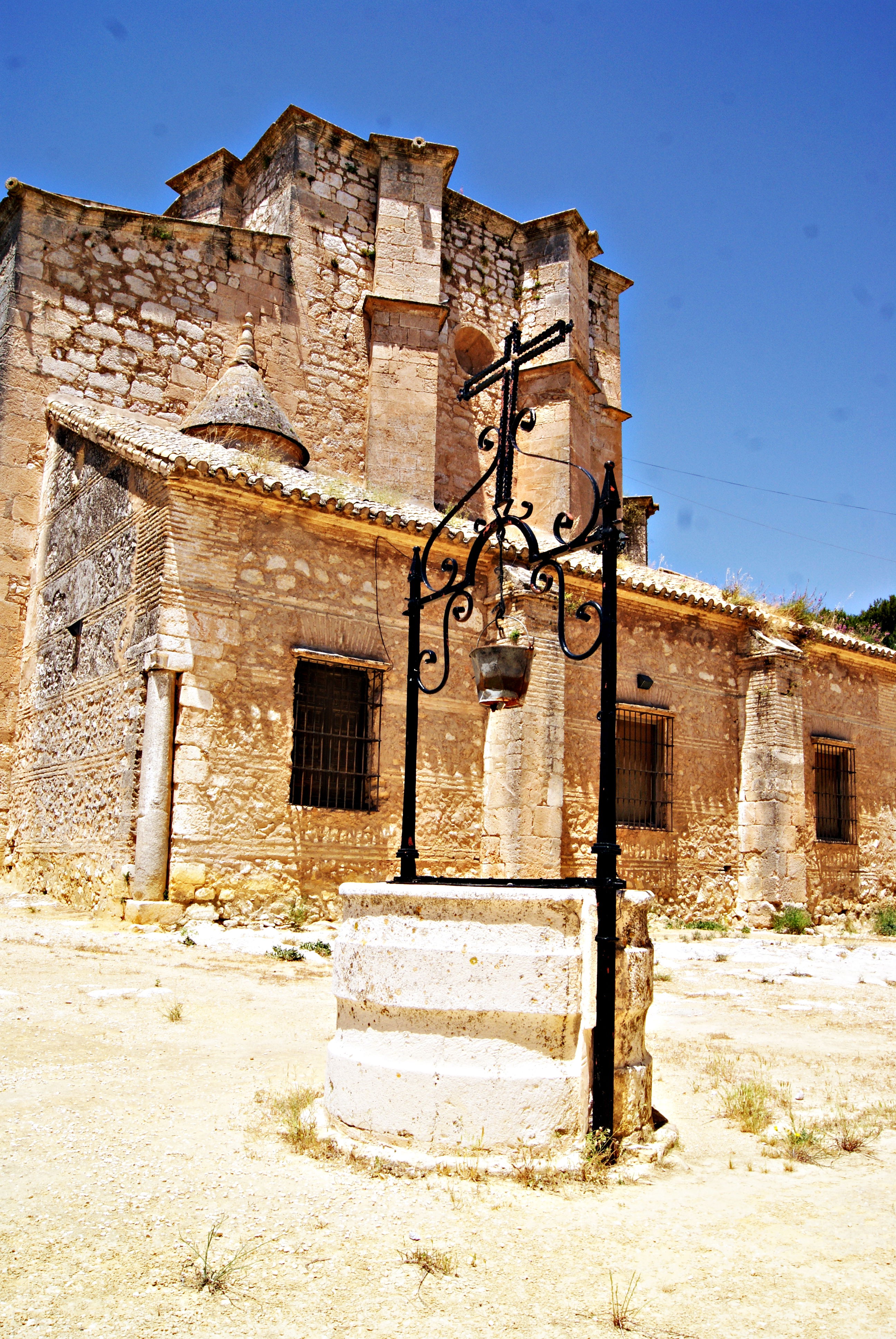 Iglesia de  Santa Maria la Mayor, por Roberto Gonzalez