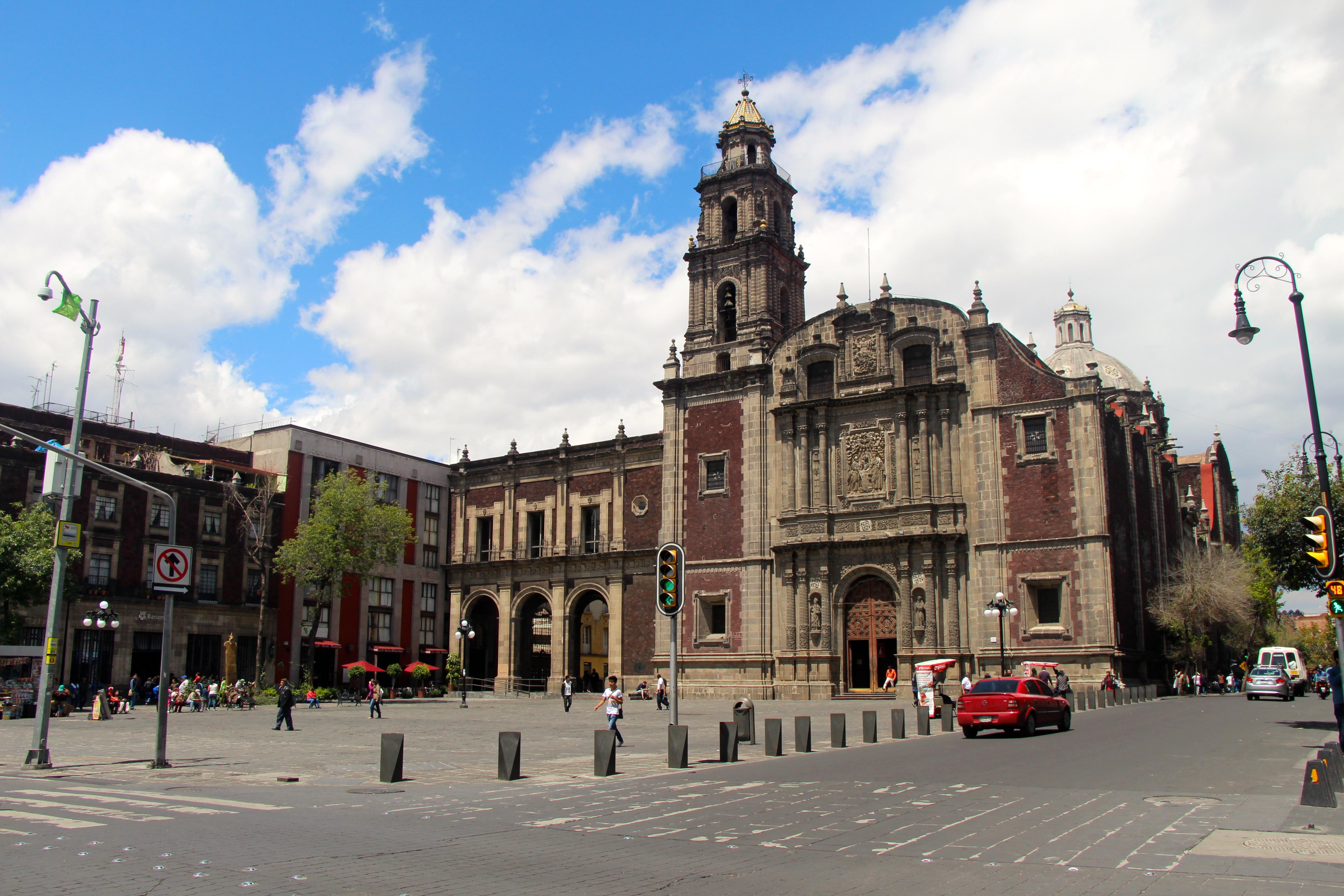 Calles en Distrito Federal que enamoran a cada paso en la ciudad