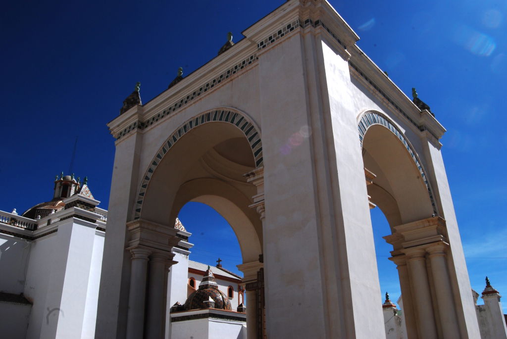 Iglesia de Copacabana, por SerViajera