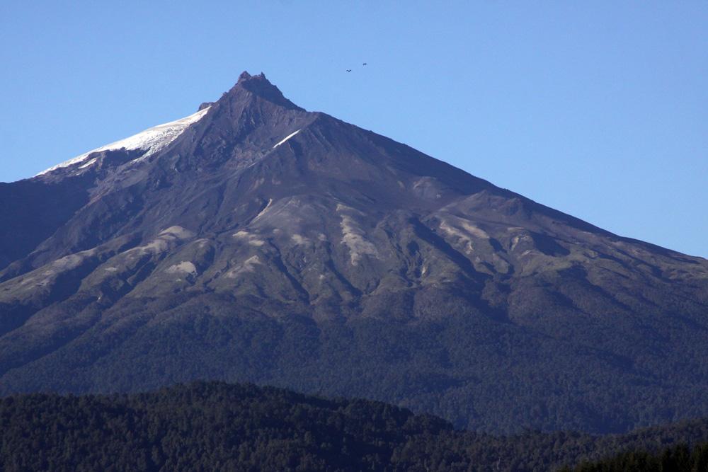 Volcán Choshuenco, por Tribi Lin