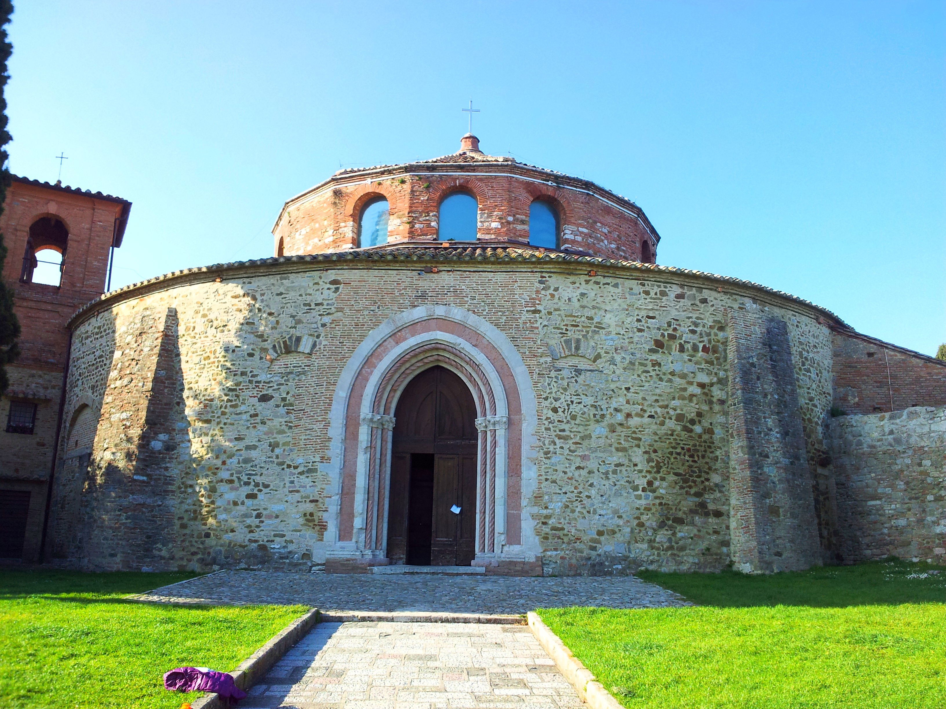 Chiesa di S.Michele Arcangelo Perugia a Perugia 1 opinioni e 5 foto