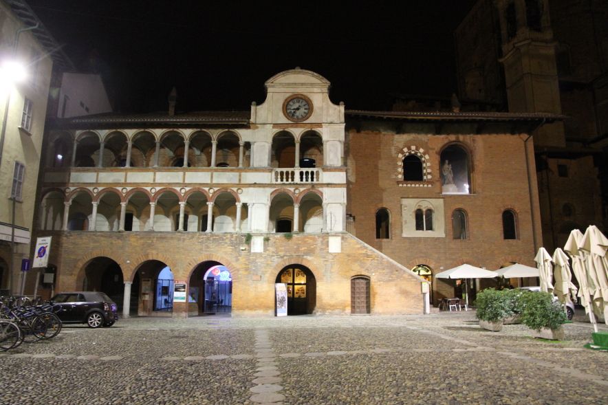 Palacio del Broletto, por ANADEL