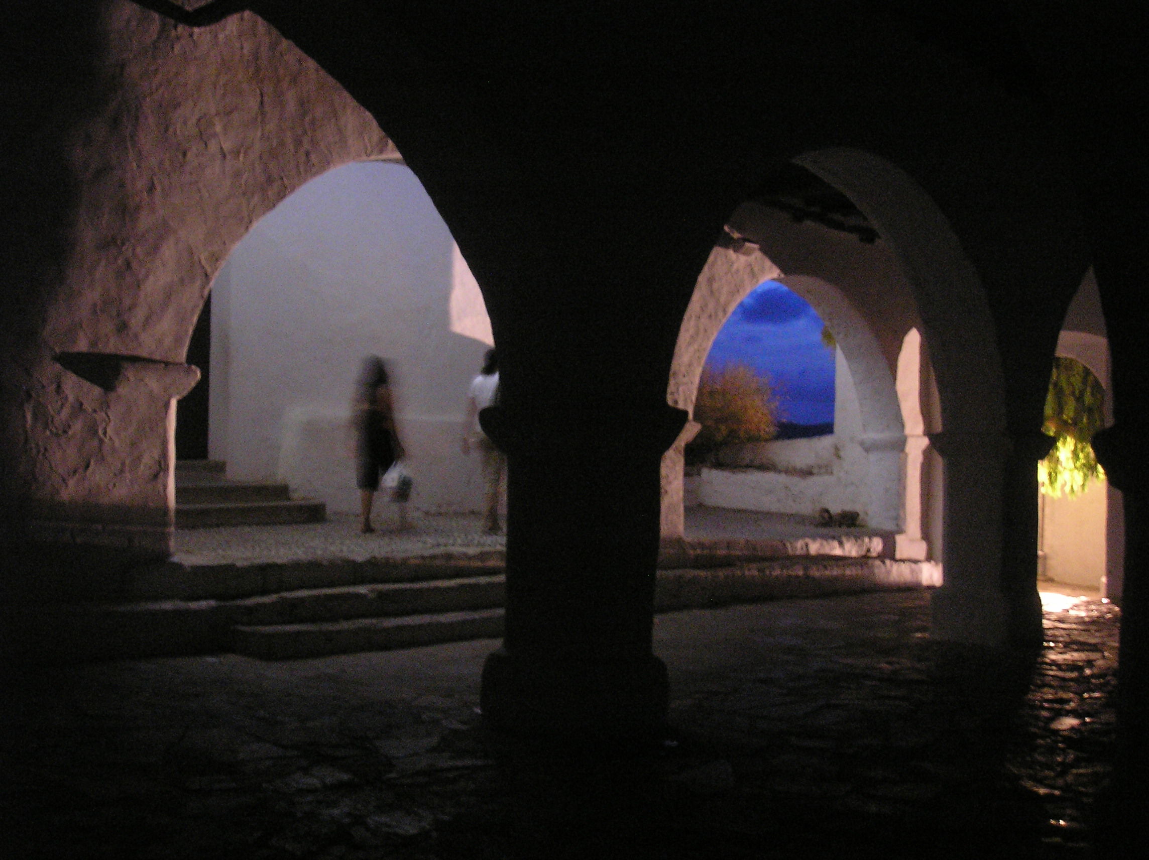 Iglesia Puig de Missa, por isalatrendi