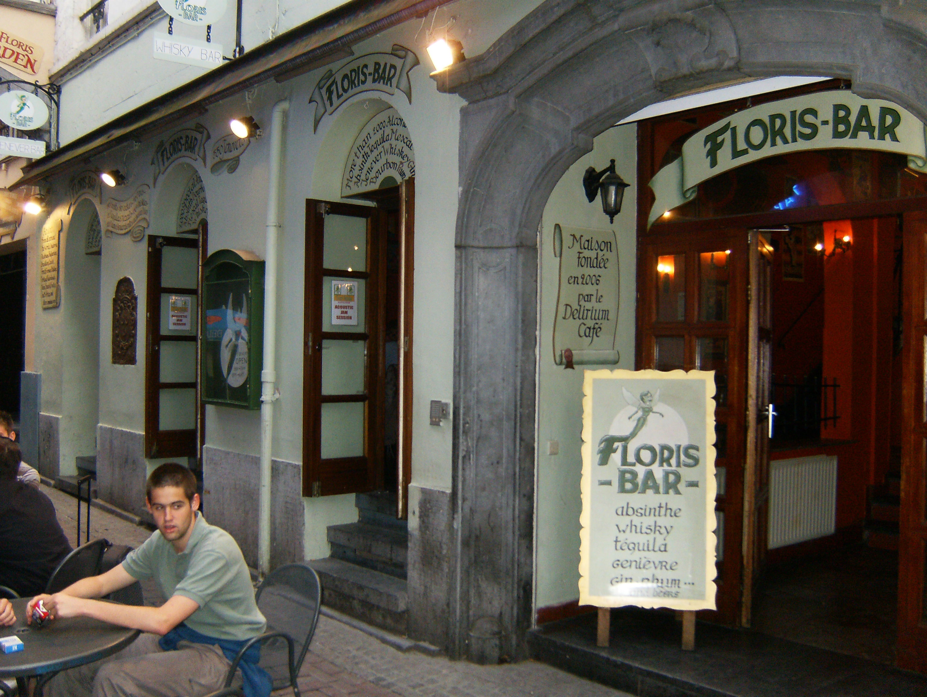 Floris Bar, por Hélène et Mathieu