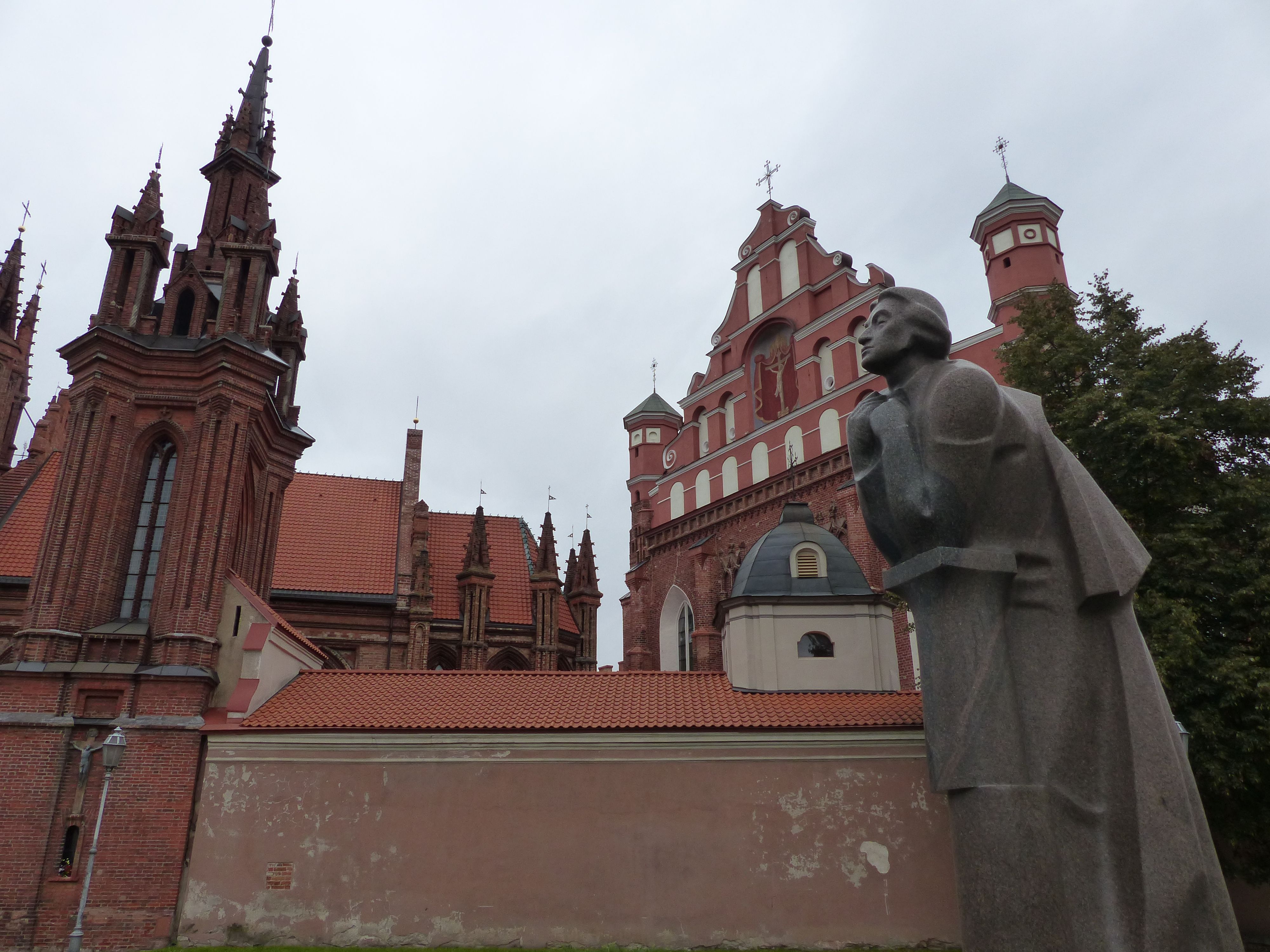 Monumento a Adam Mickiewicz, por Xipo Enelmundoperdido