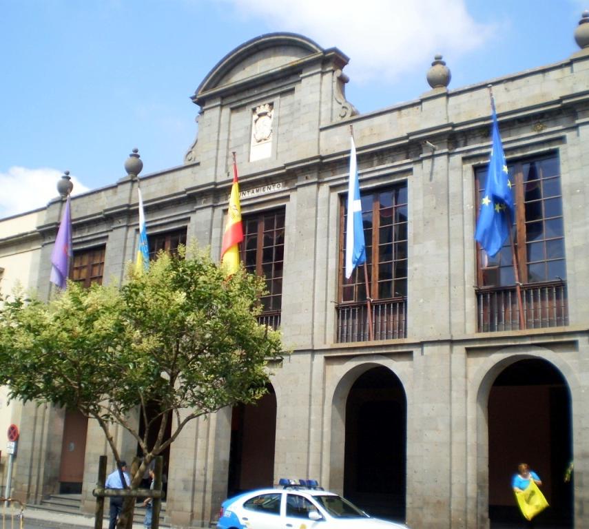 Ayuntamiento de La Laguna en San Cristóbal de La Laguna: 4 opiniones y 9  fotos