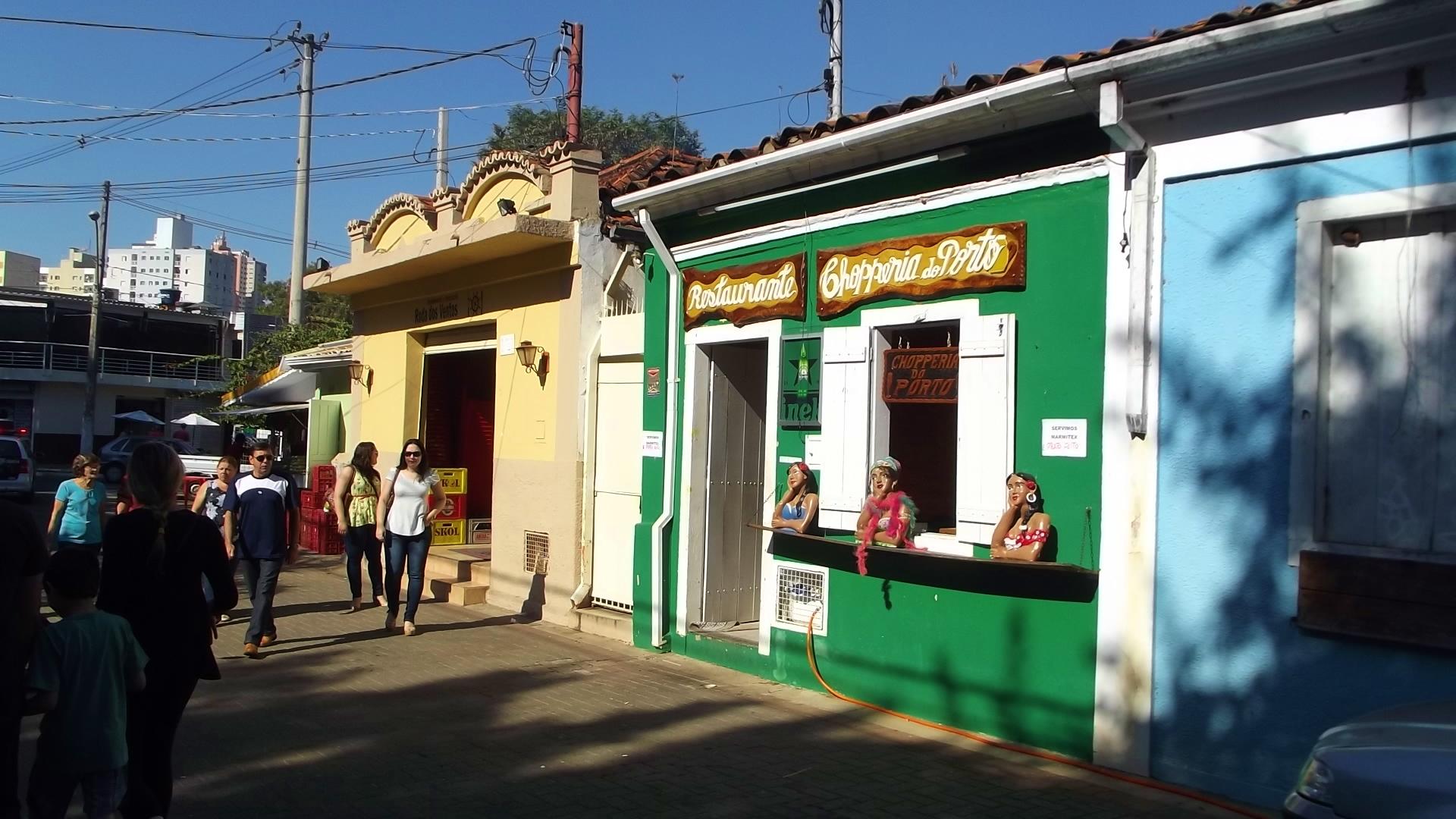 Rua do Porto, por Rafael Henrique Meireles