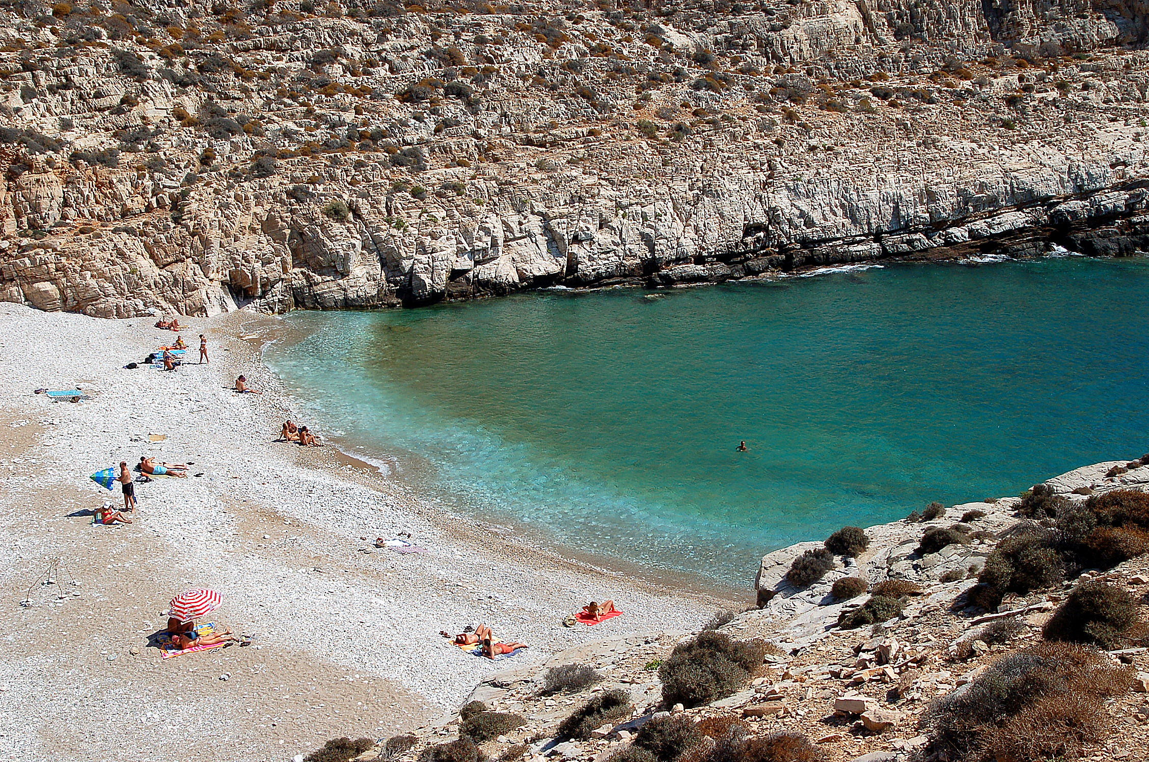 Playa de Livadaki, por naxos