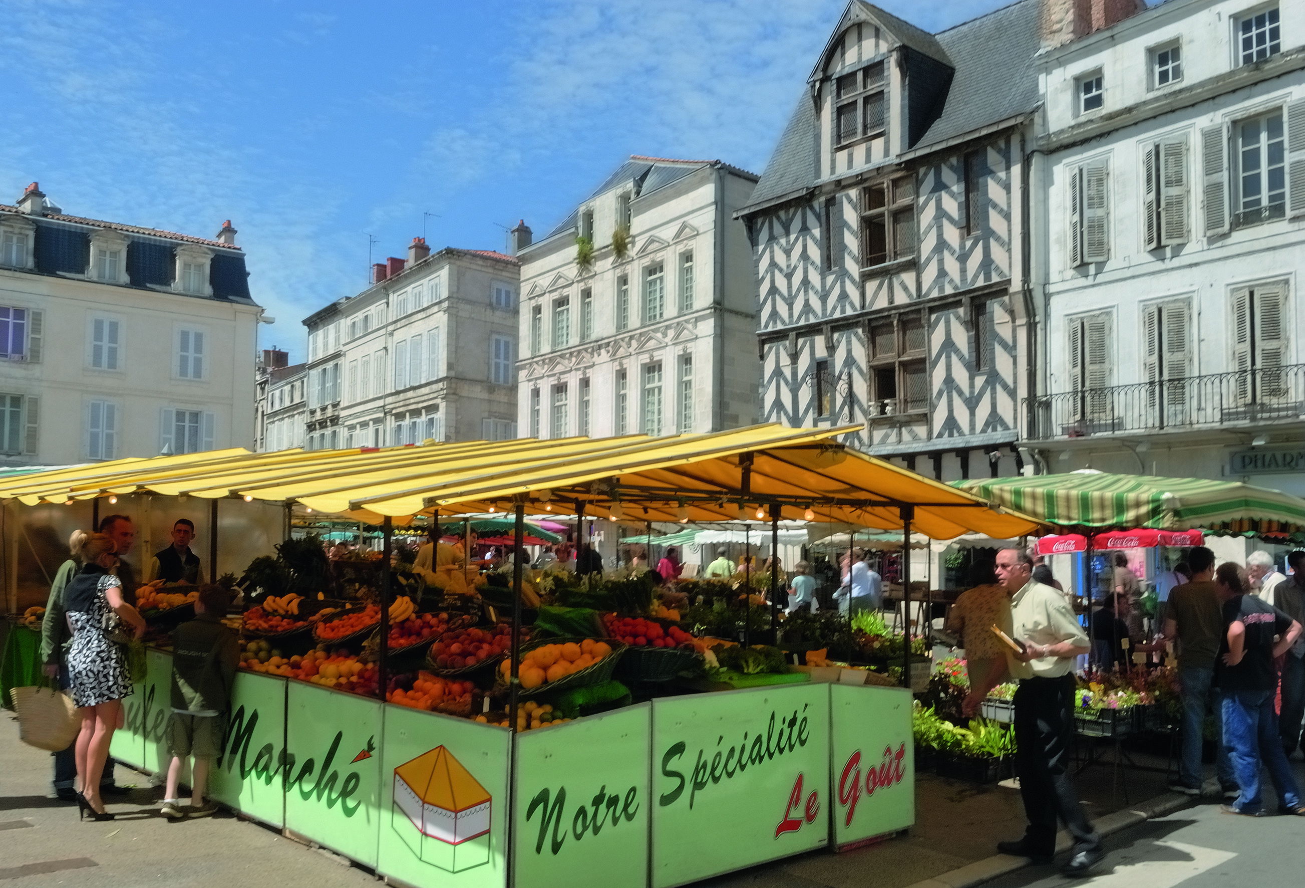 Mercado cubierto, por Poitou-Charentes