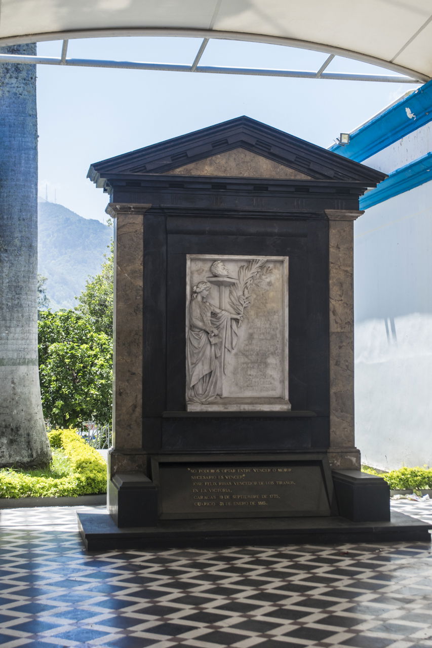 Monumento a José Félix Ribas, por Mochilero en Europa