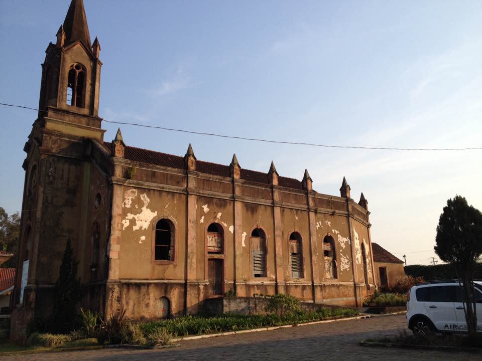 Igreja de São Pedro Apóstolo, por Rodrigo de Paula
