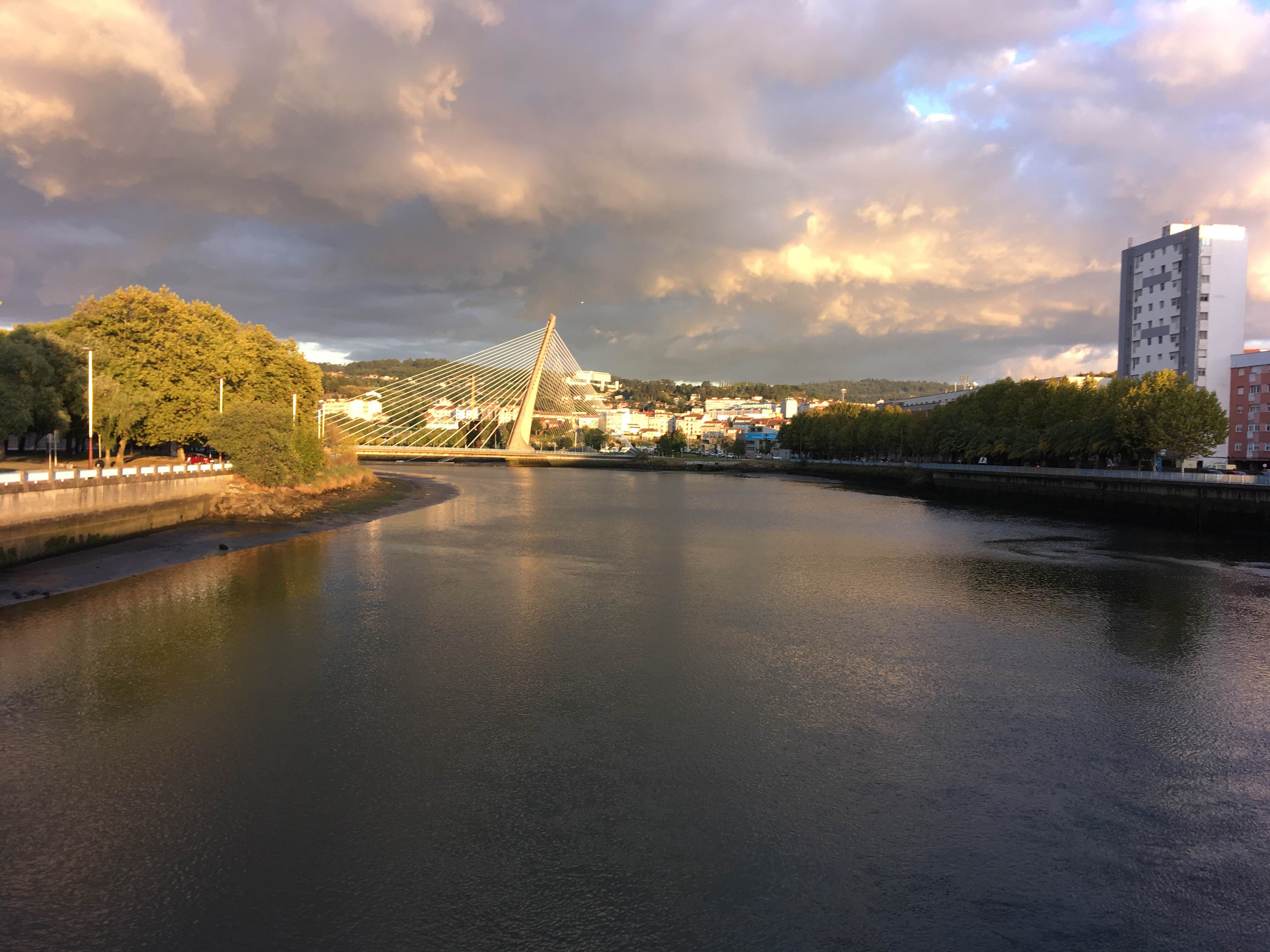 Puente de los Tirantes, por Nuria Buceta