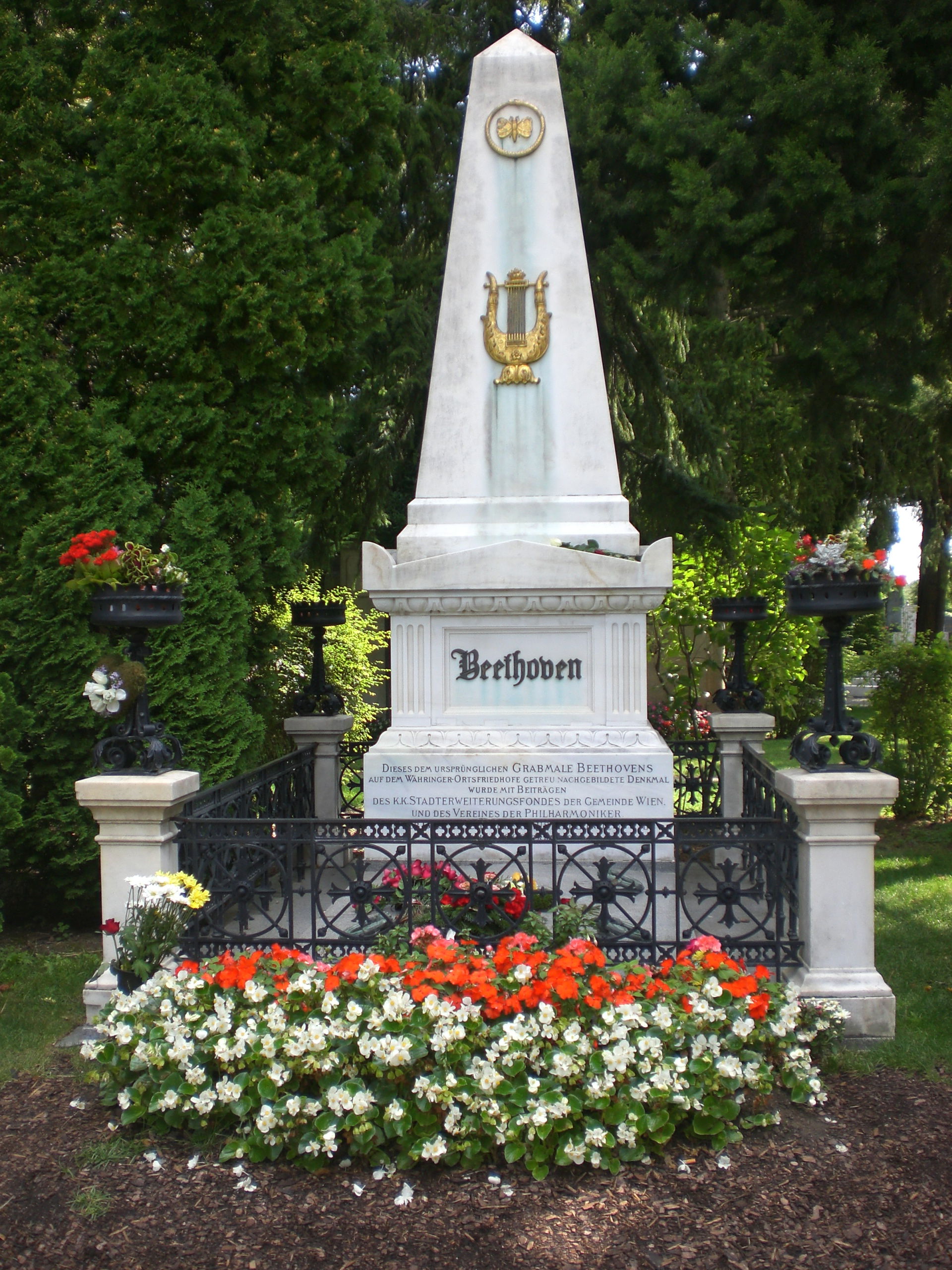 Cementerio Central, por Sara Calvente Jiménez