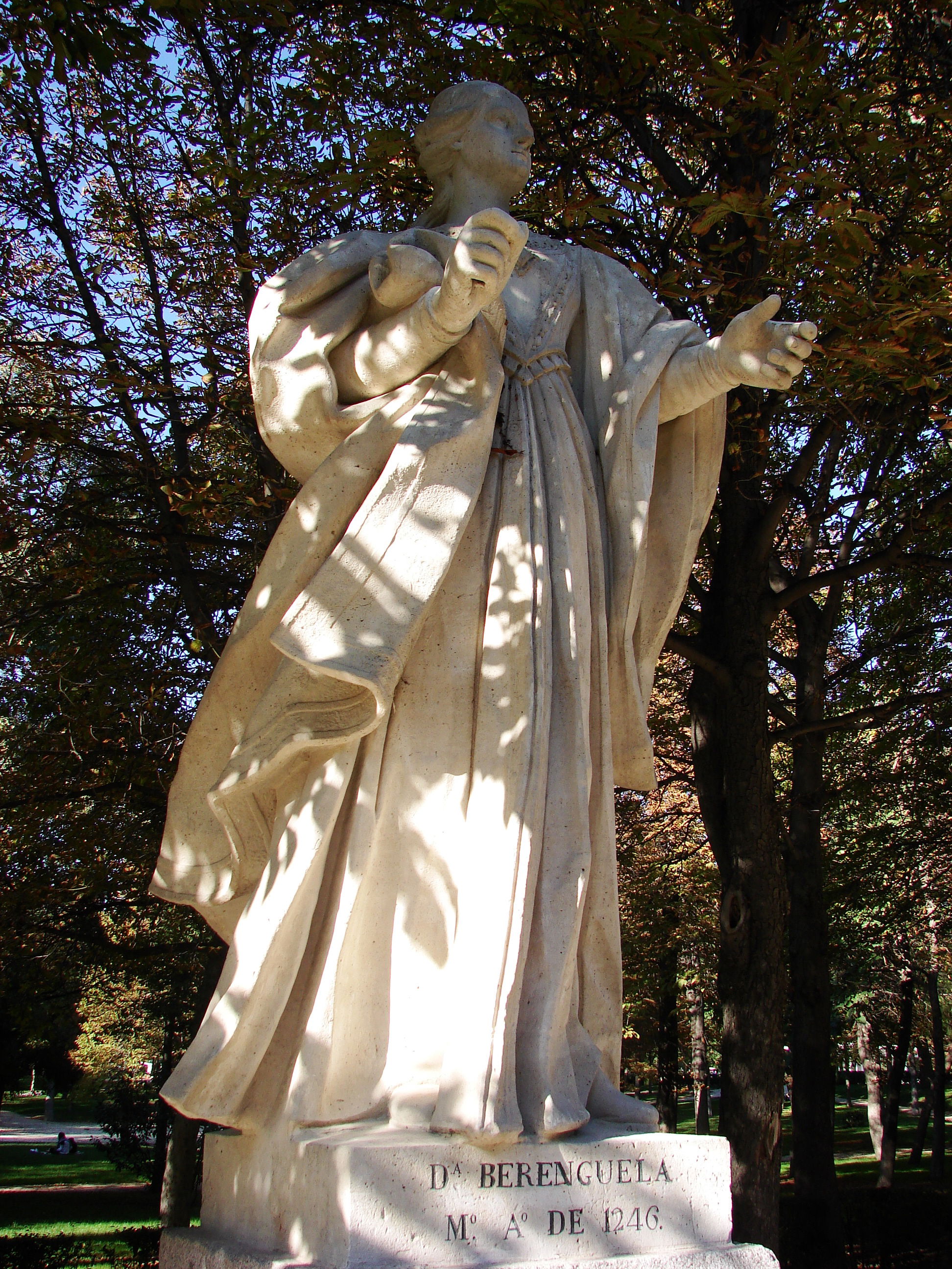 Paseo de las Estatuas, por May Lopez