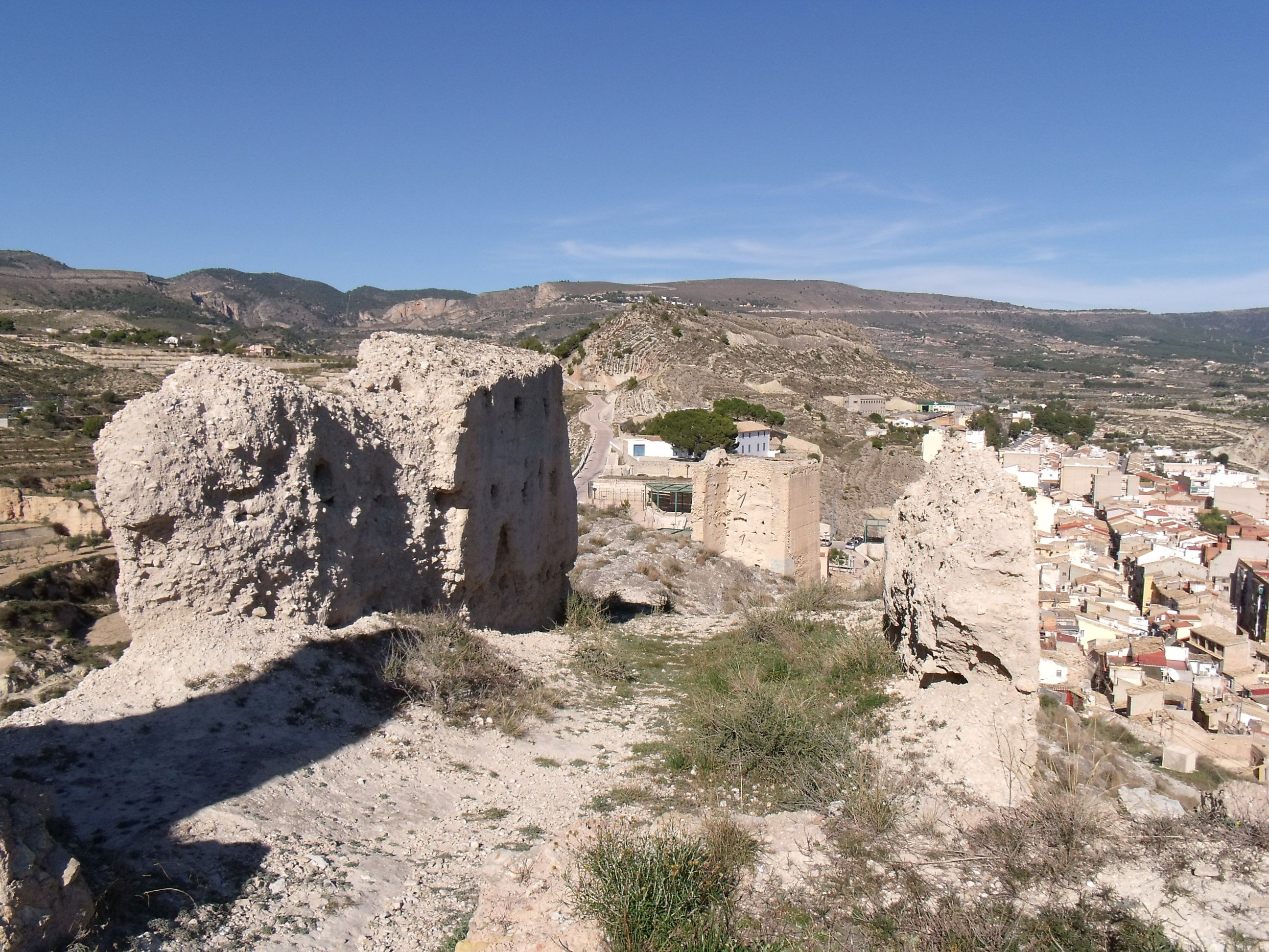 Ruinas del castillo de Xixona, por sala2500
