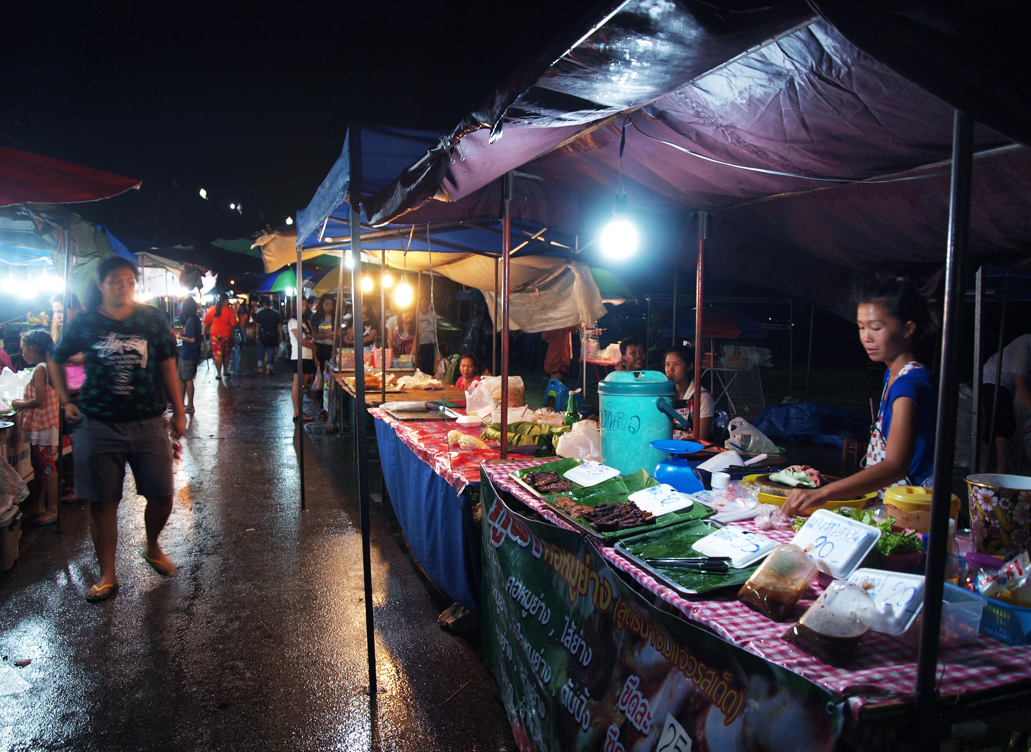 Saturday Walking Market, por Cristina E Lozano