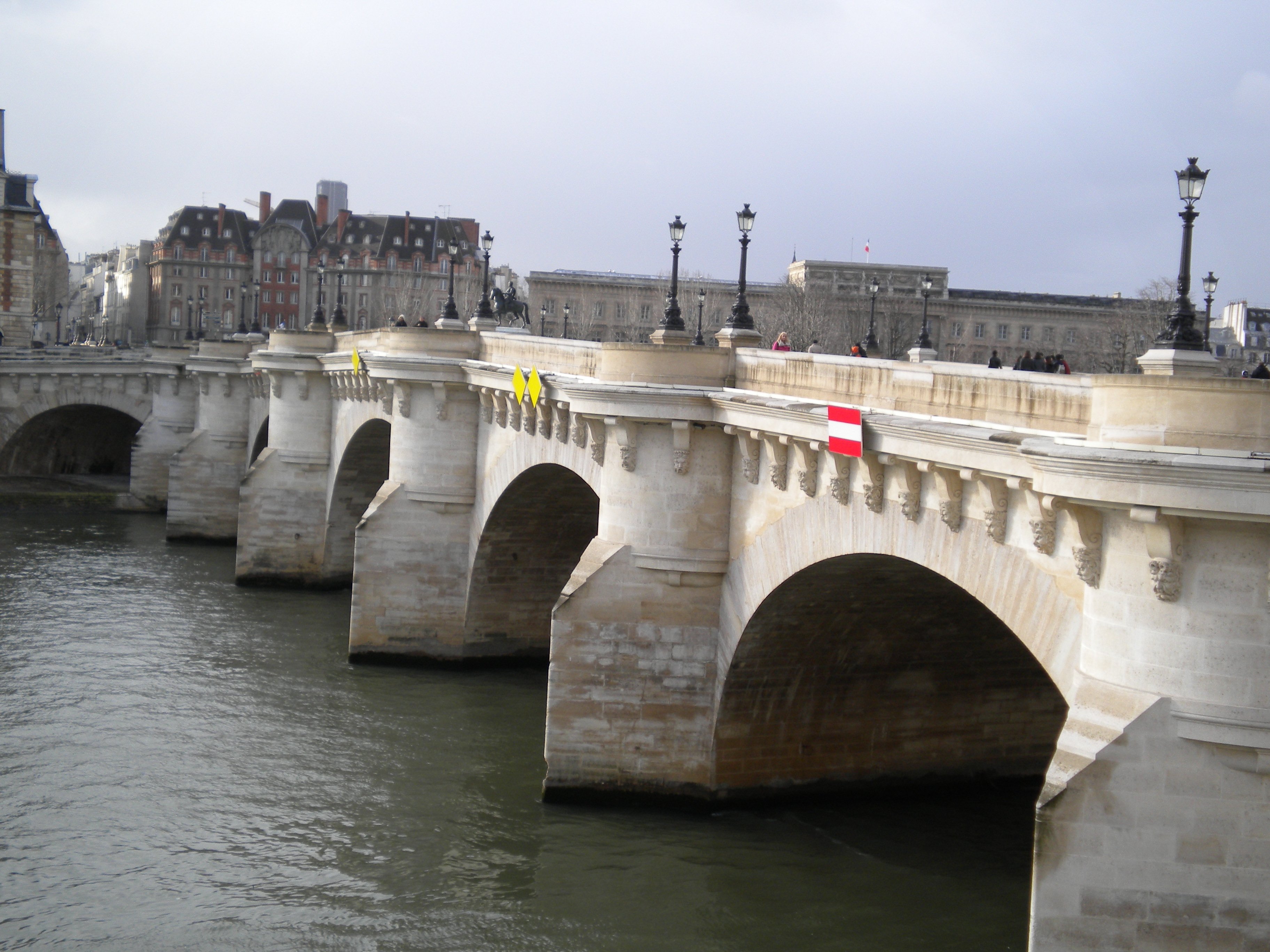 The Pont Neuf in Paris almost done being renovated 