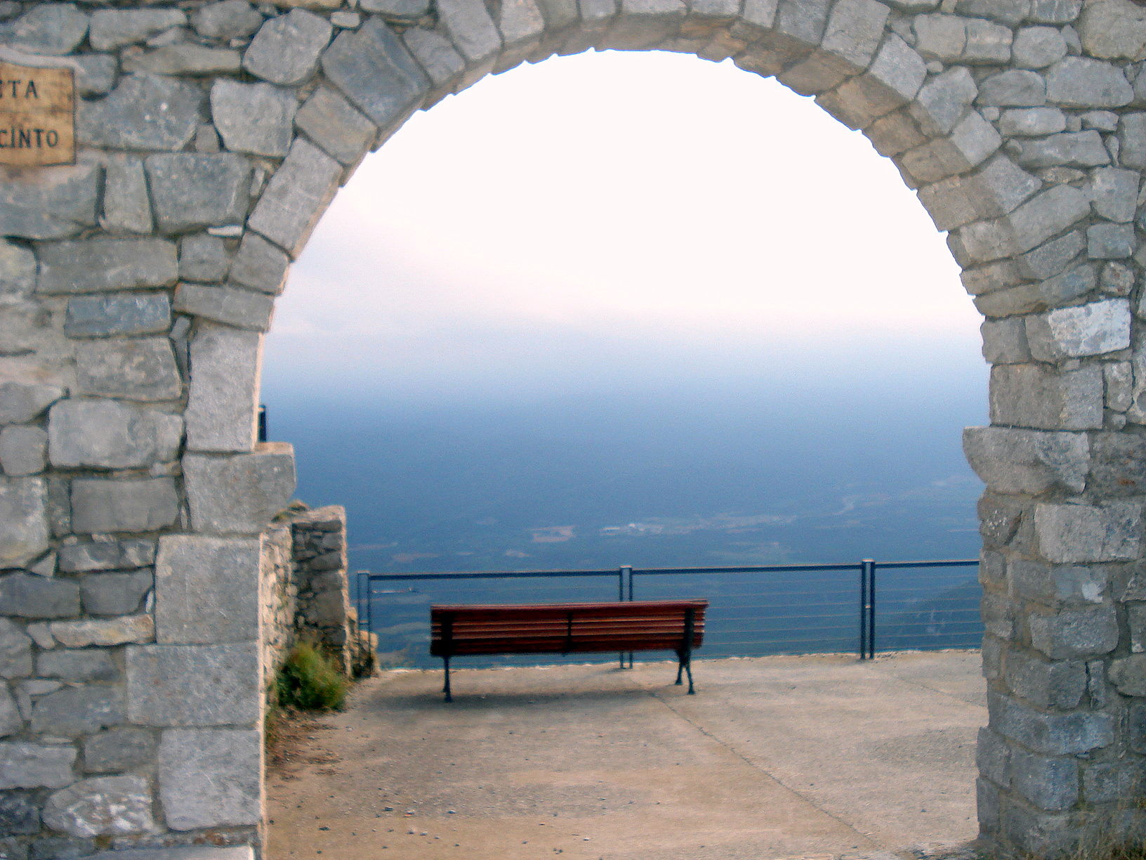 Santuario Mare de Deu del Mont, por Marta Pilar