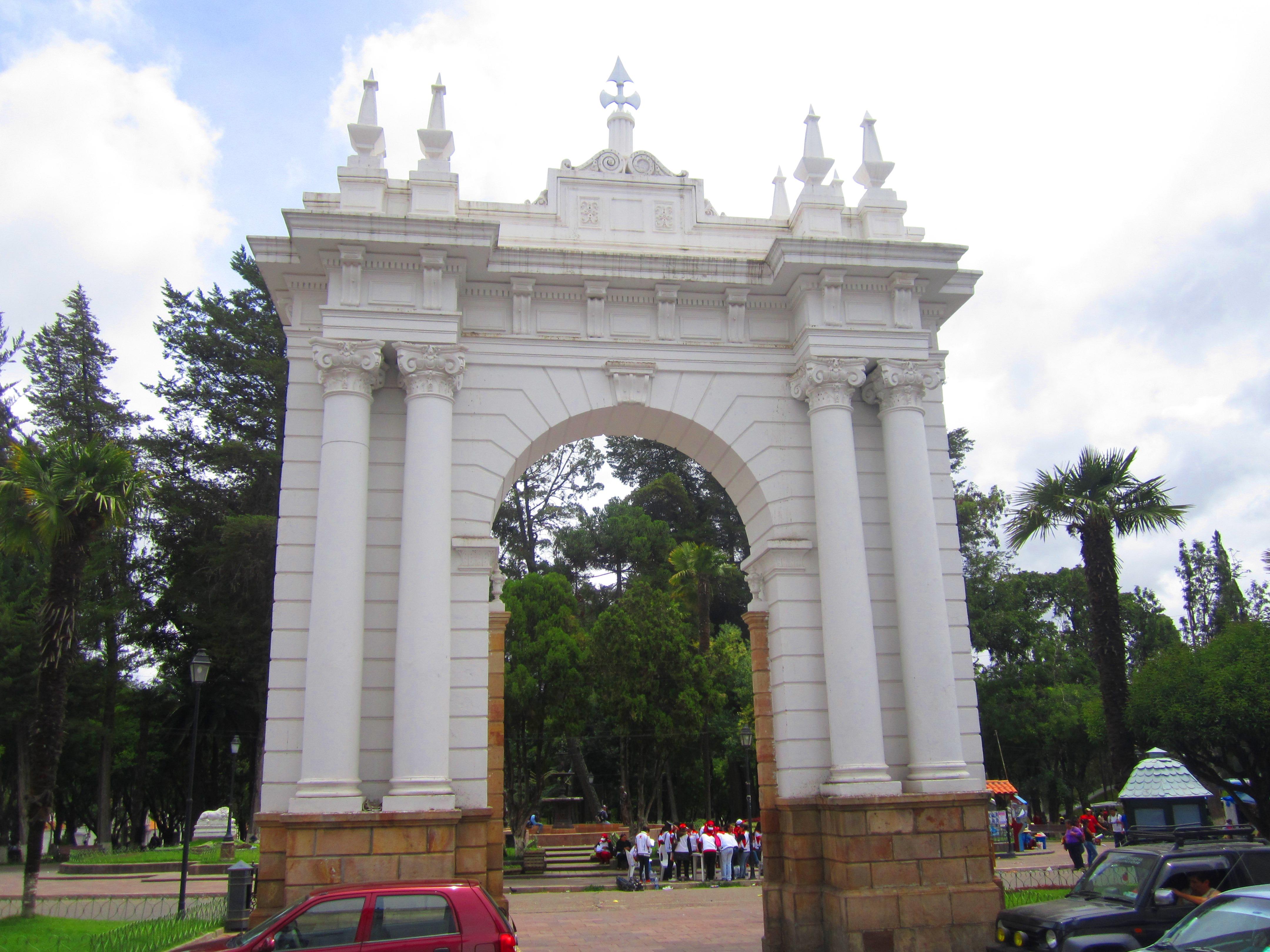 Puerta Parque Simon Bolivar, por Daniela VILLARREAL