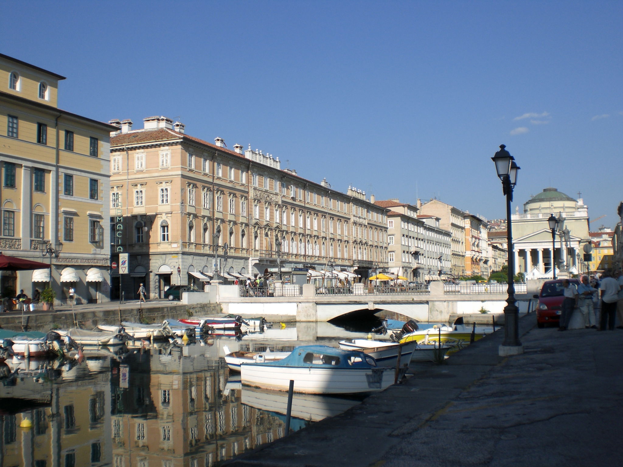 Via vincenzo Bellini y Gioacchino Rossini, por guanche