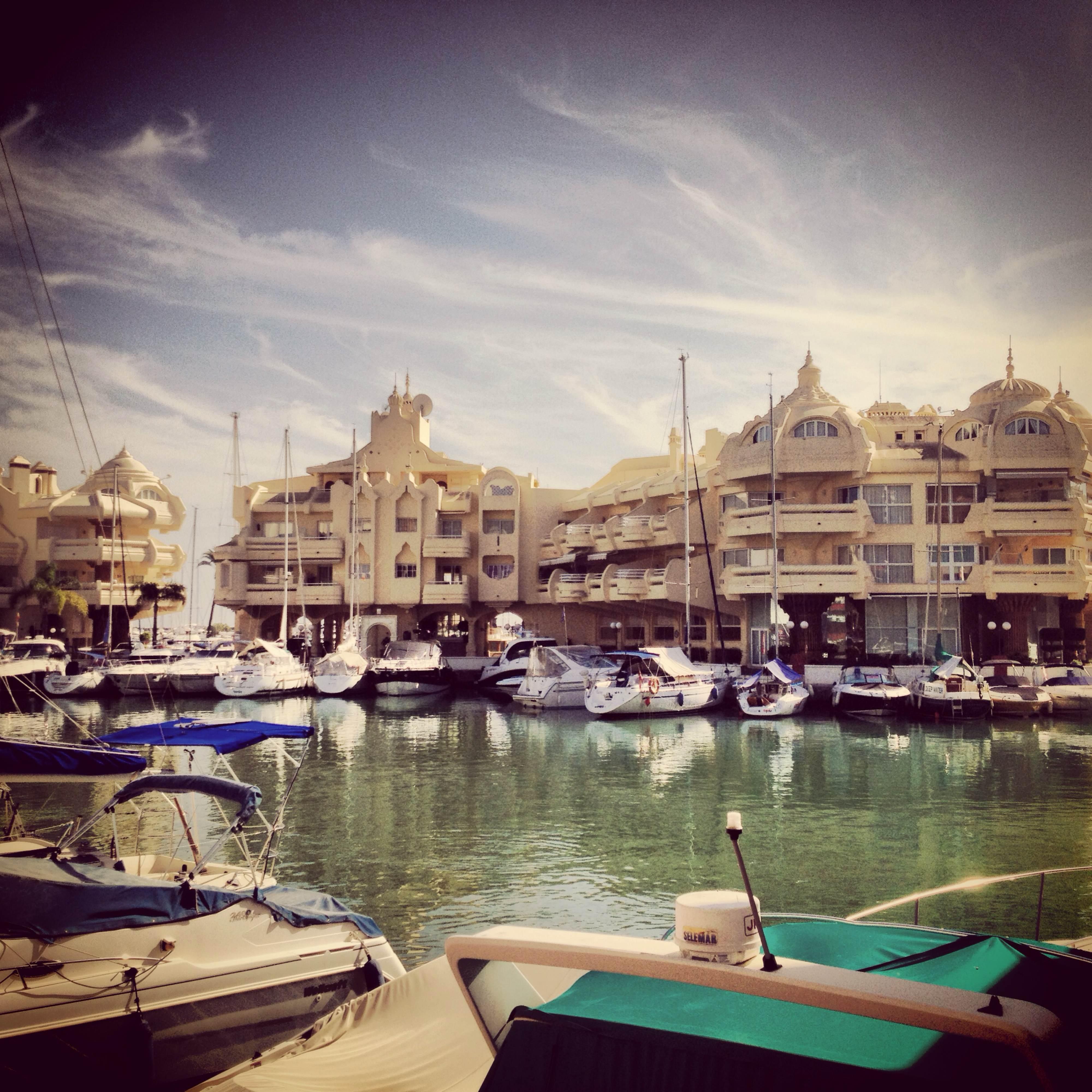 Puerto Marina, por floky