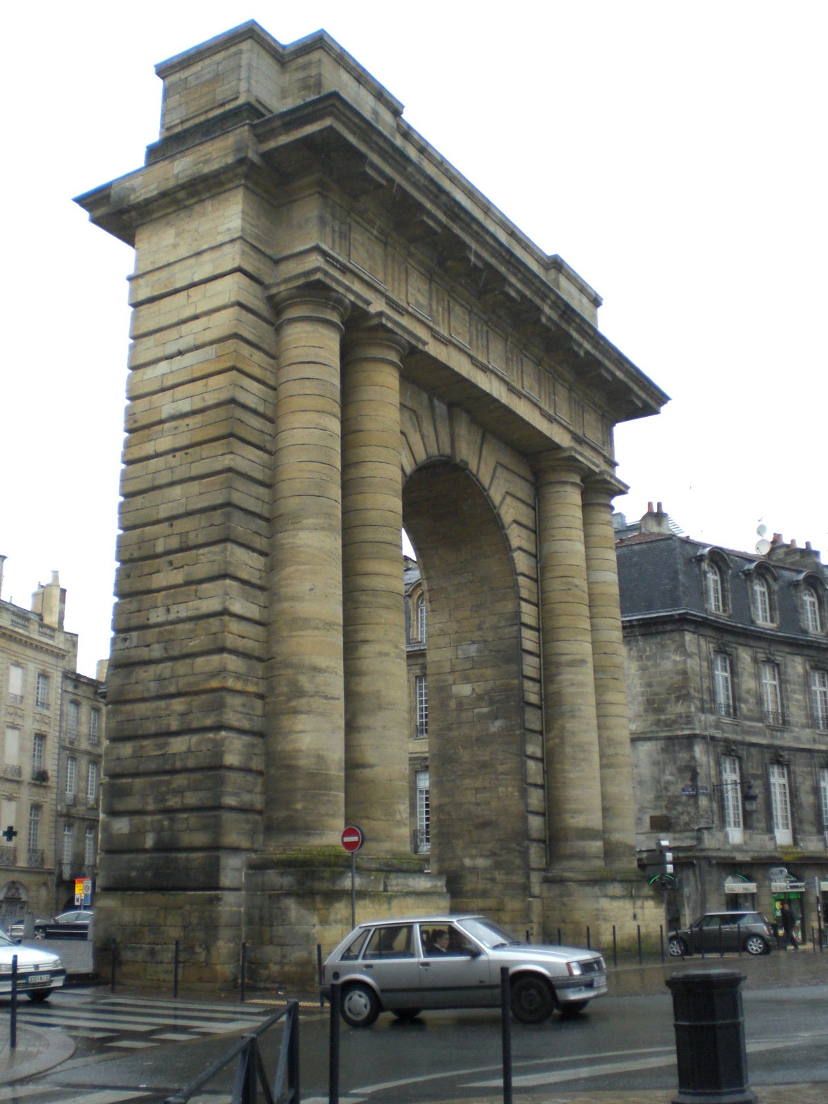 Puerta de Bourgogne, por guanche
