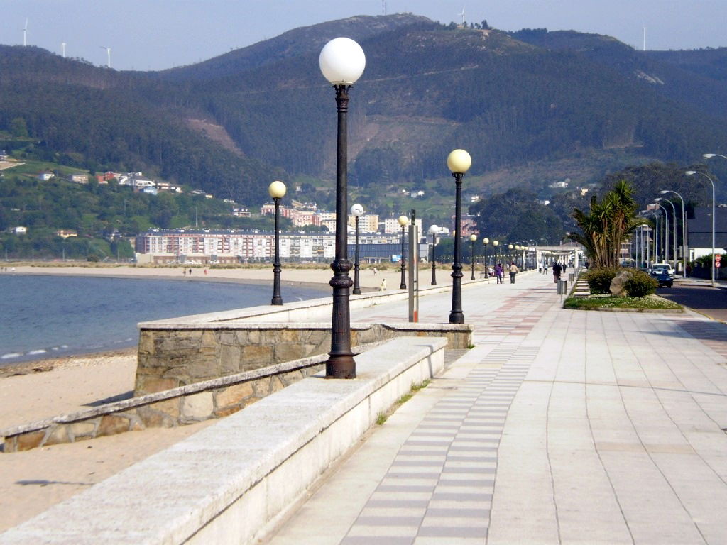 Paseo marítimo de Covas, por Lala