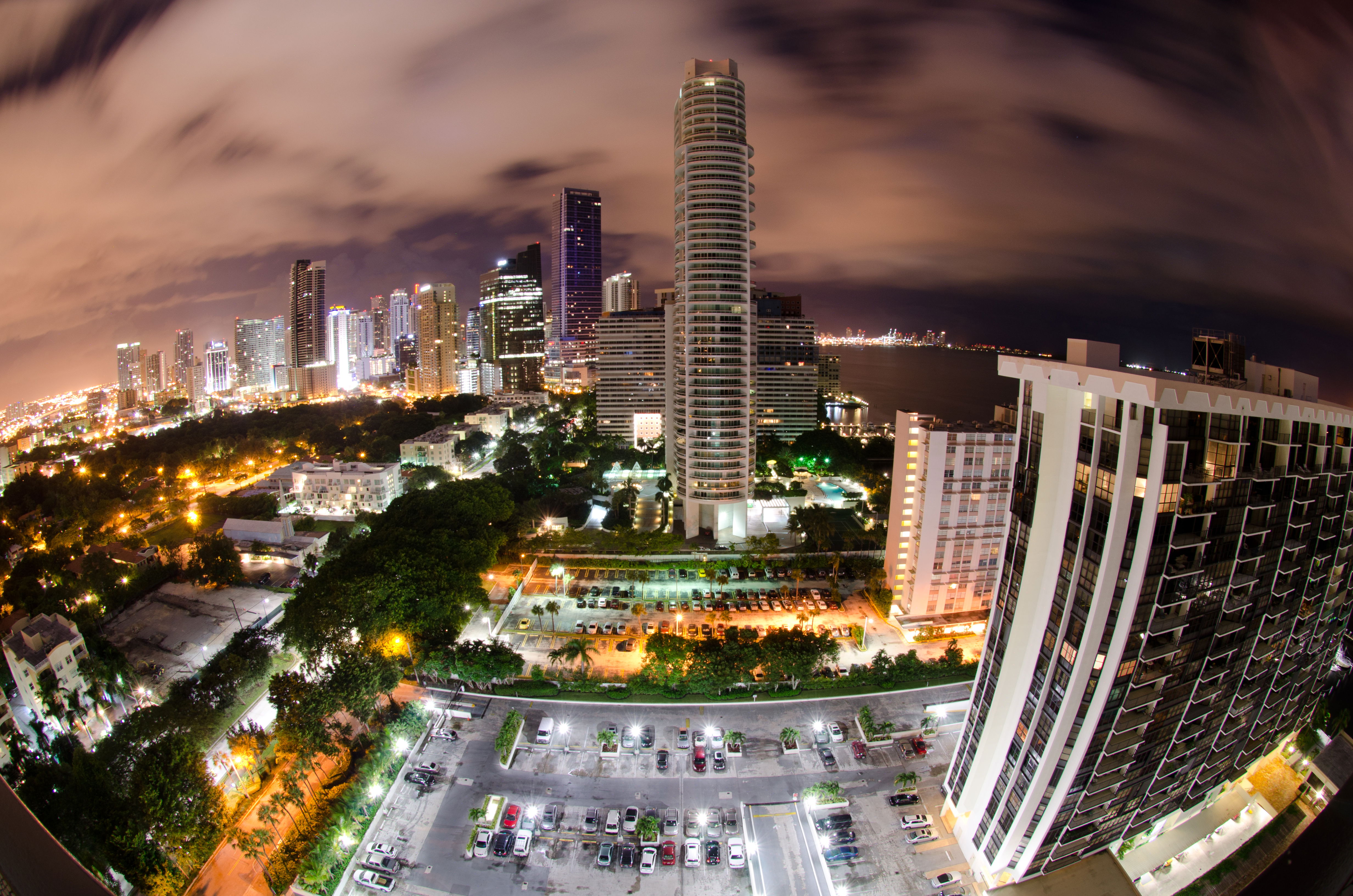 Brickell, por Ronald Ramos Rincón